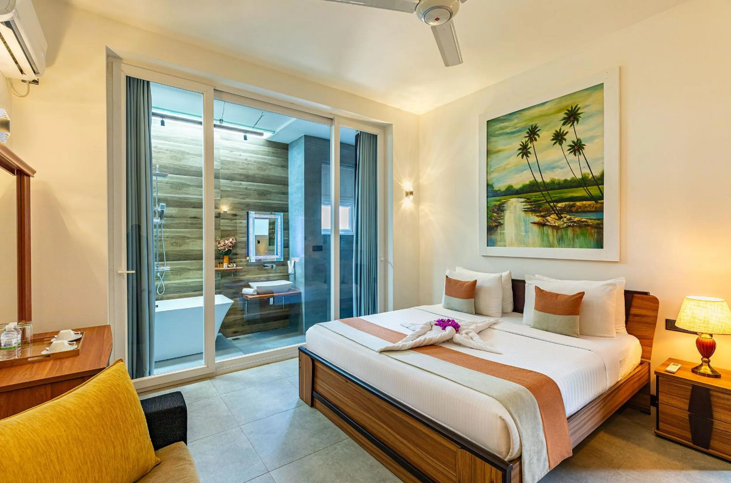 Bedroom, Bed in The Palace by Ocean