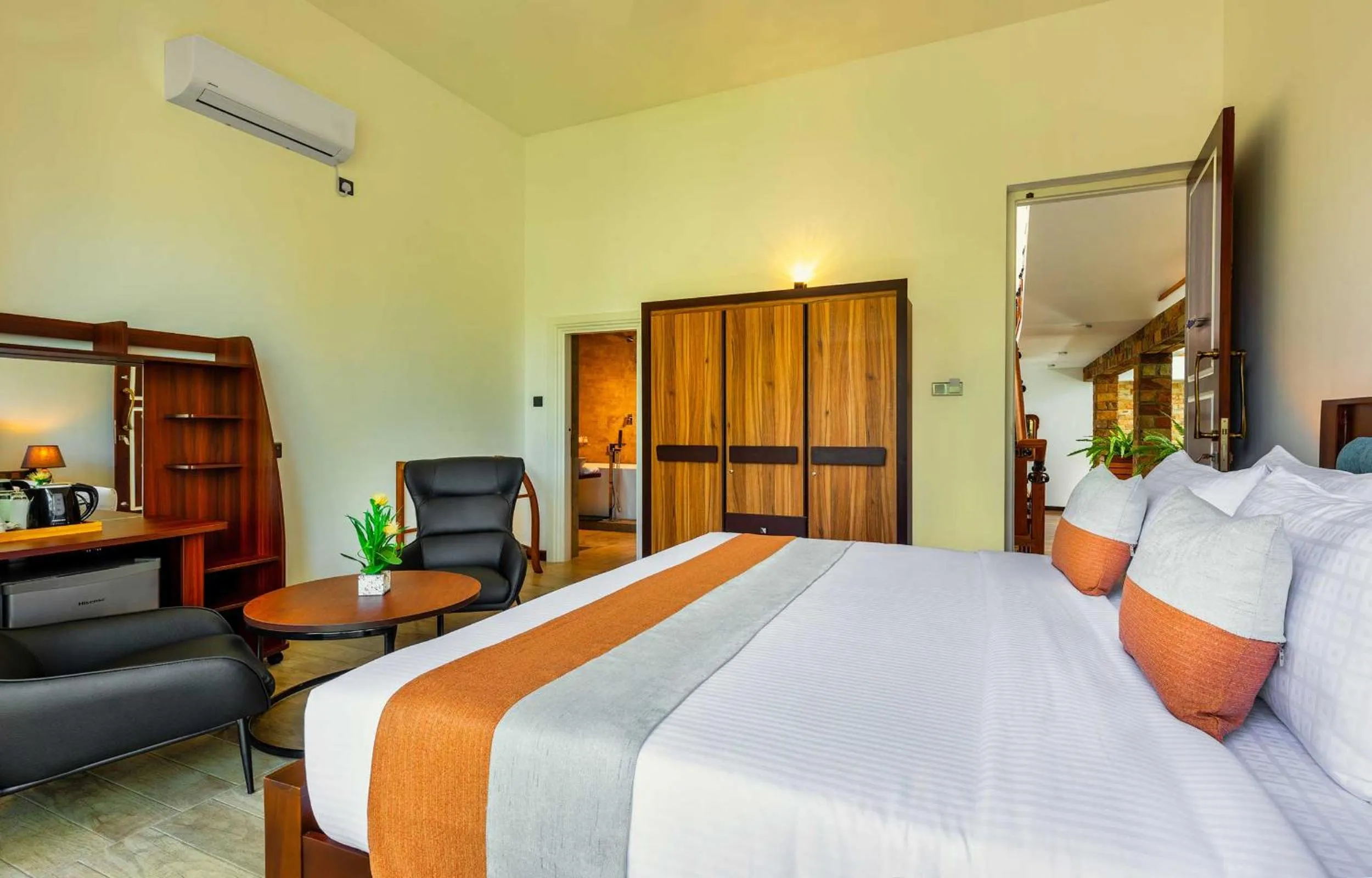 Bedroom, Bed in The Palace by Ocean