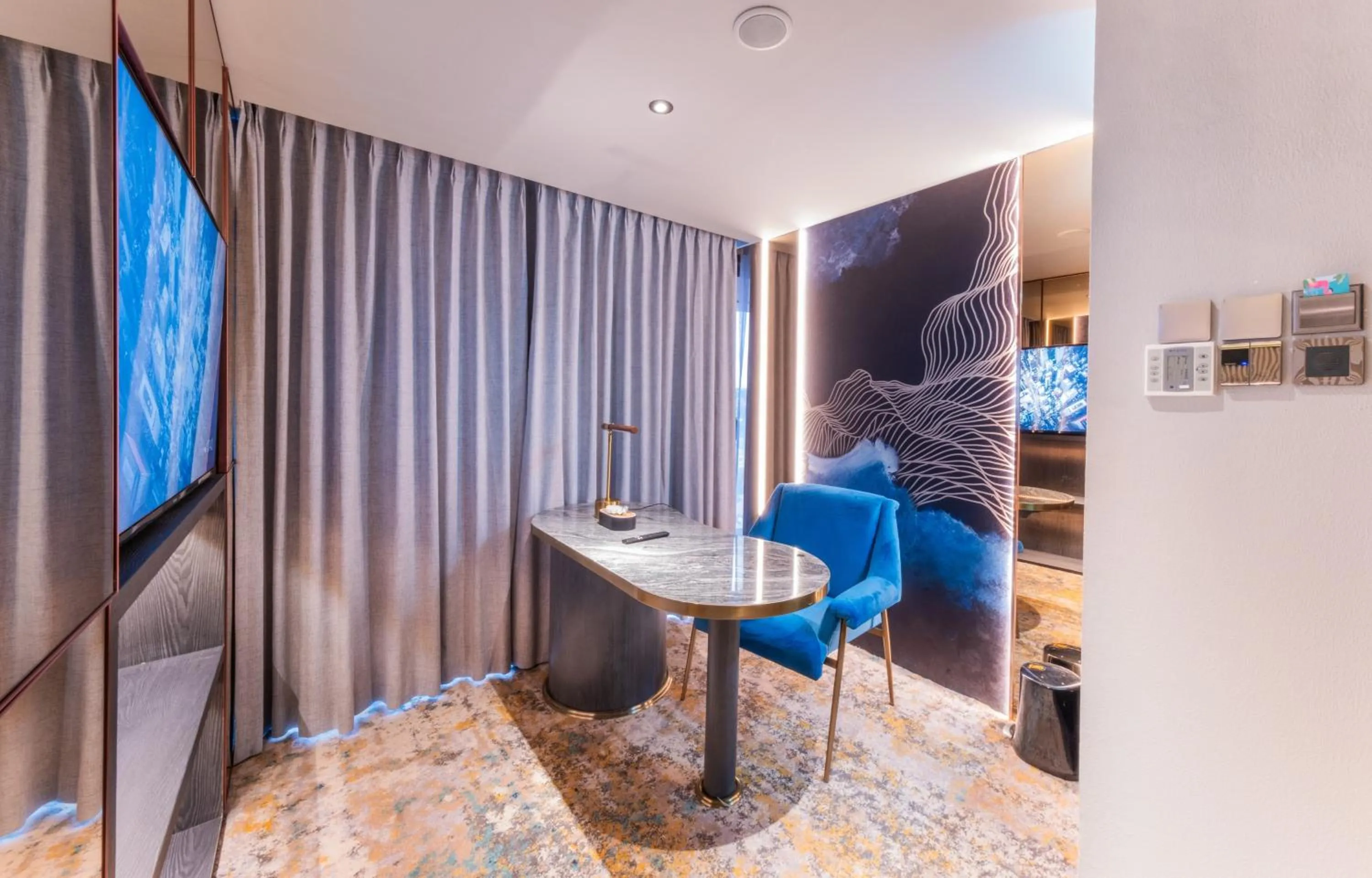 Seating area in Pentacity Hotel Balikpapan