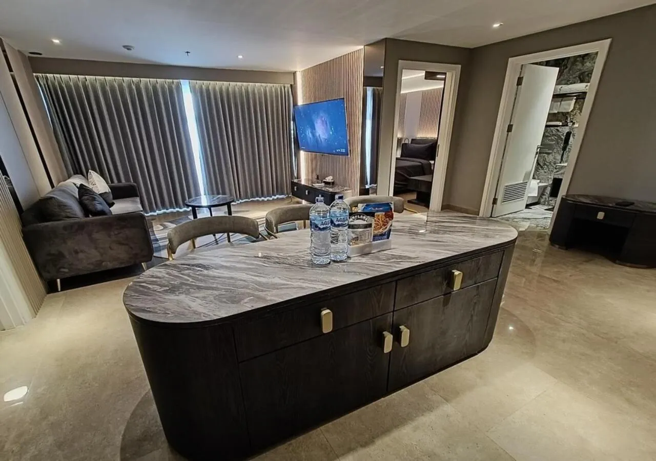 TV and multimedia in Pentacity Hotel Balikpapan