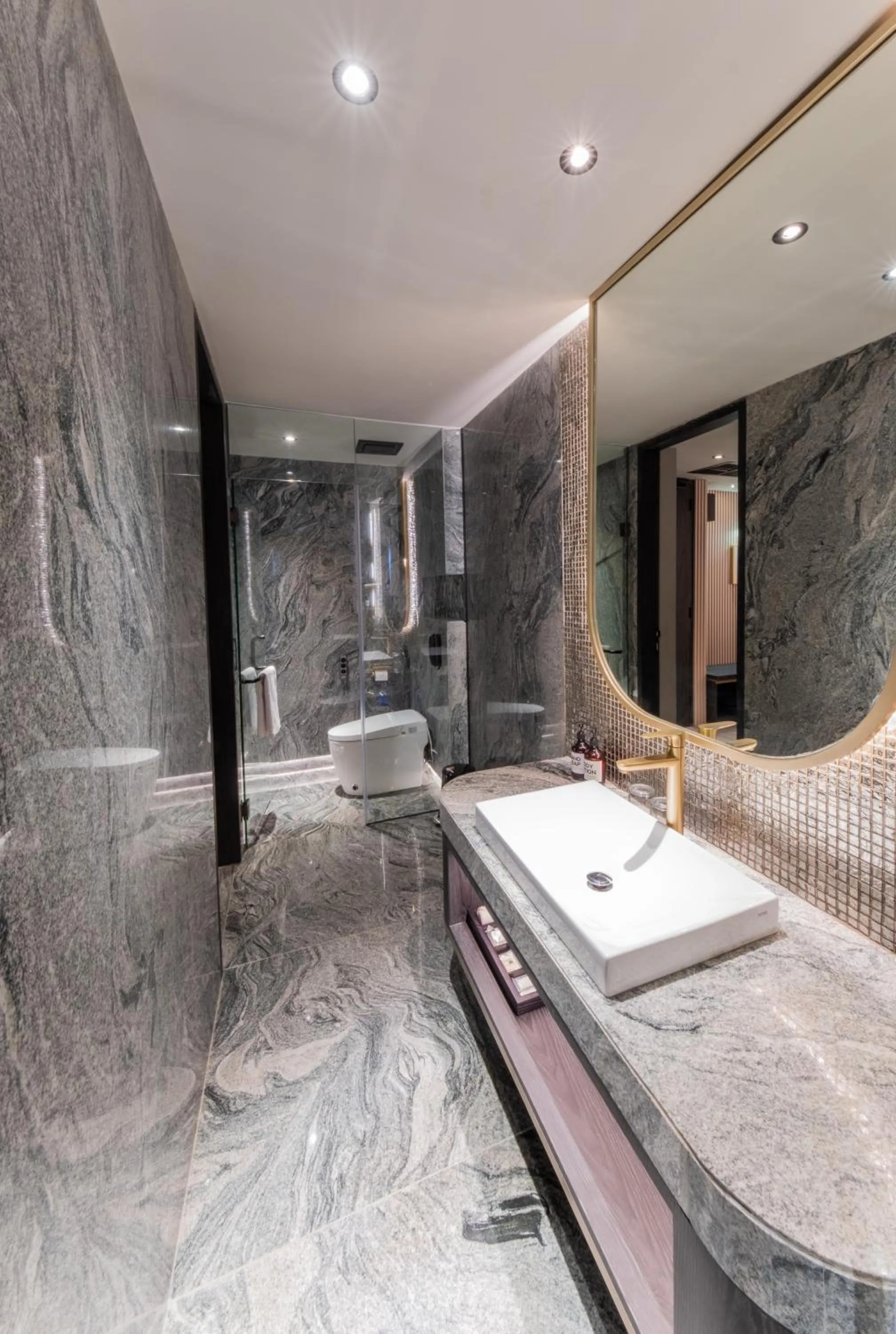 Bathroom in Pentacity Hotel Balikpapan