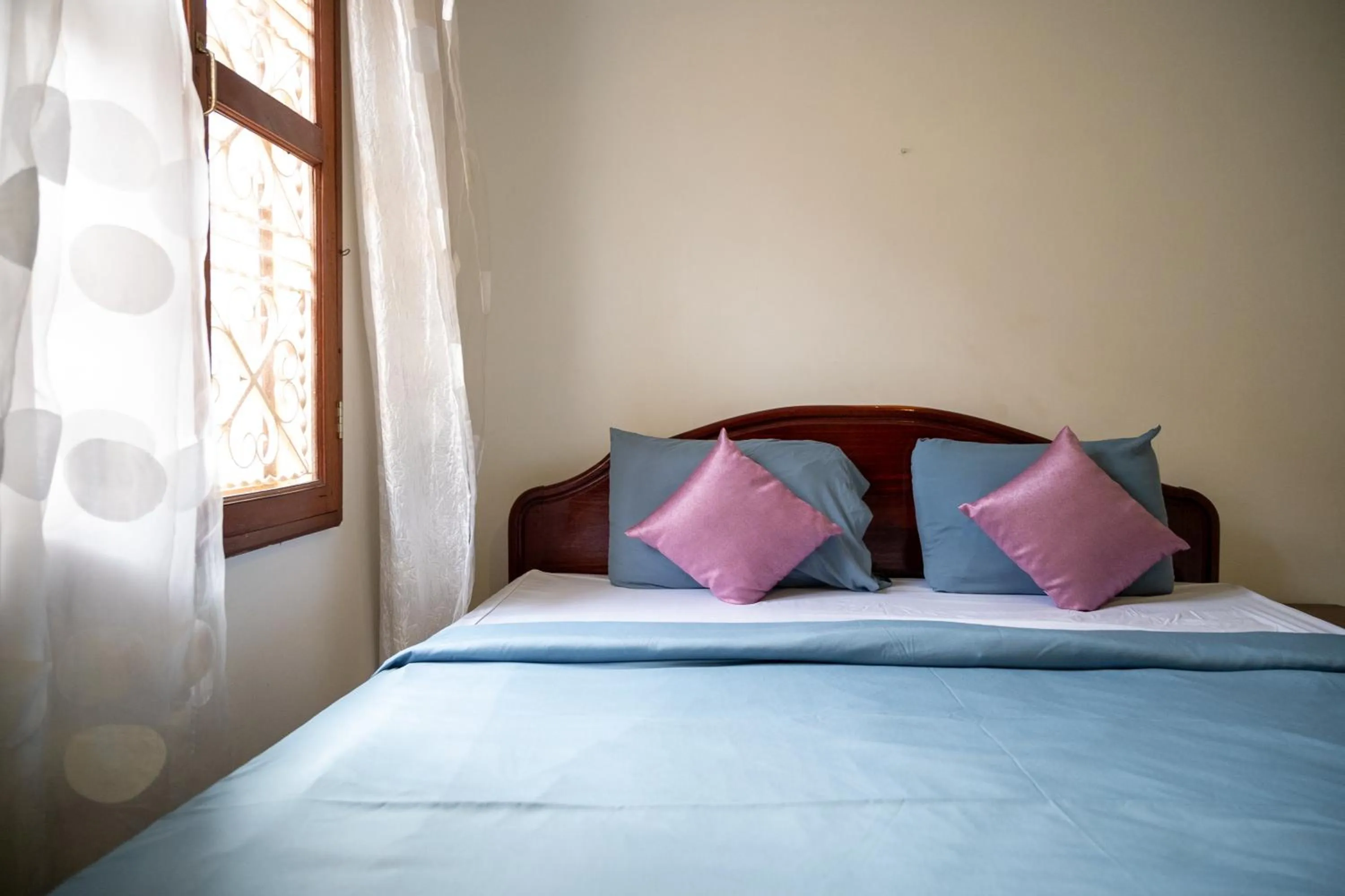 Bed in Makers Guesthouse