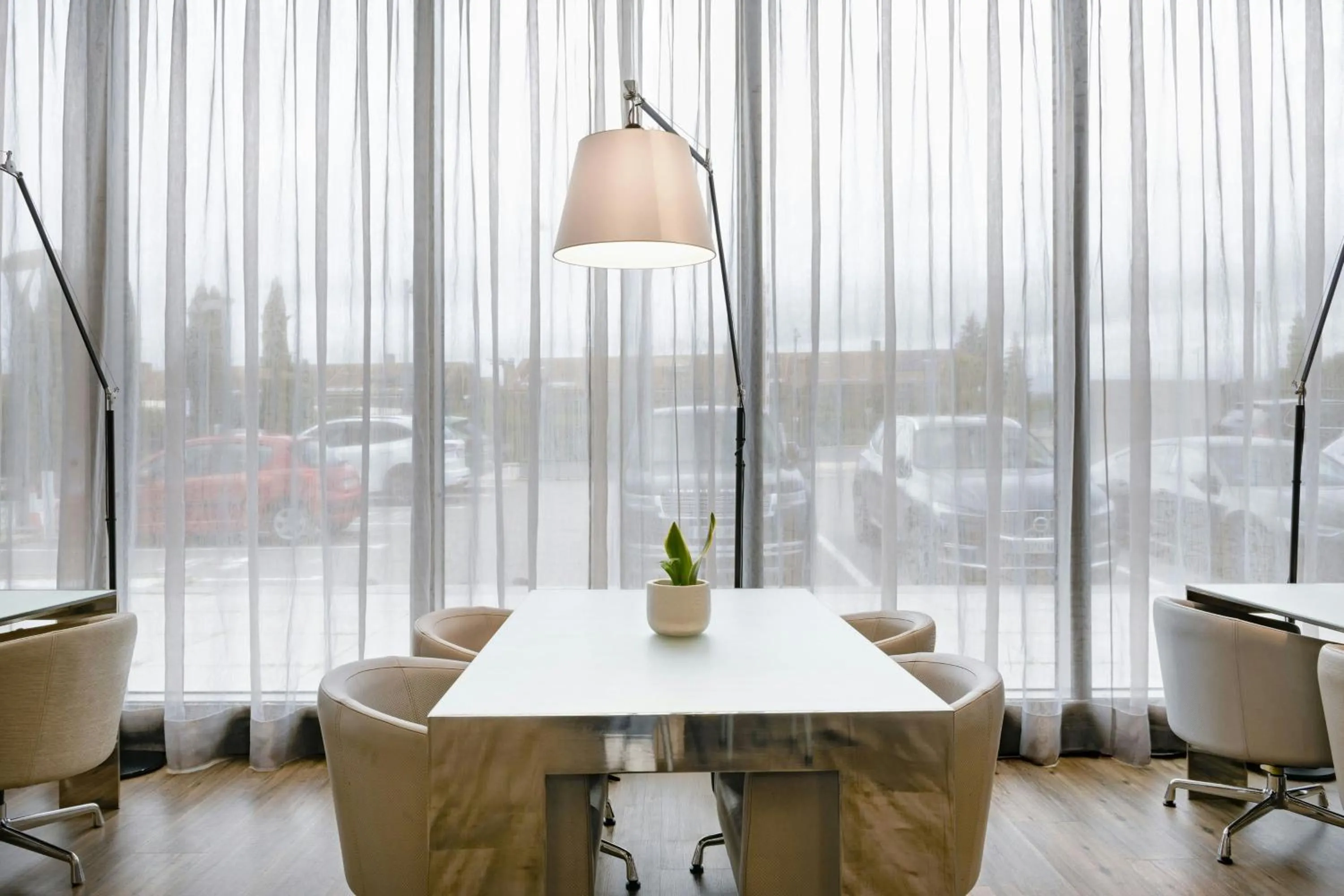 Lounge or bar in AC Hotel La Finca by Marriott