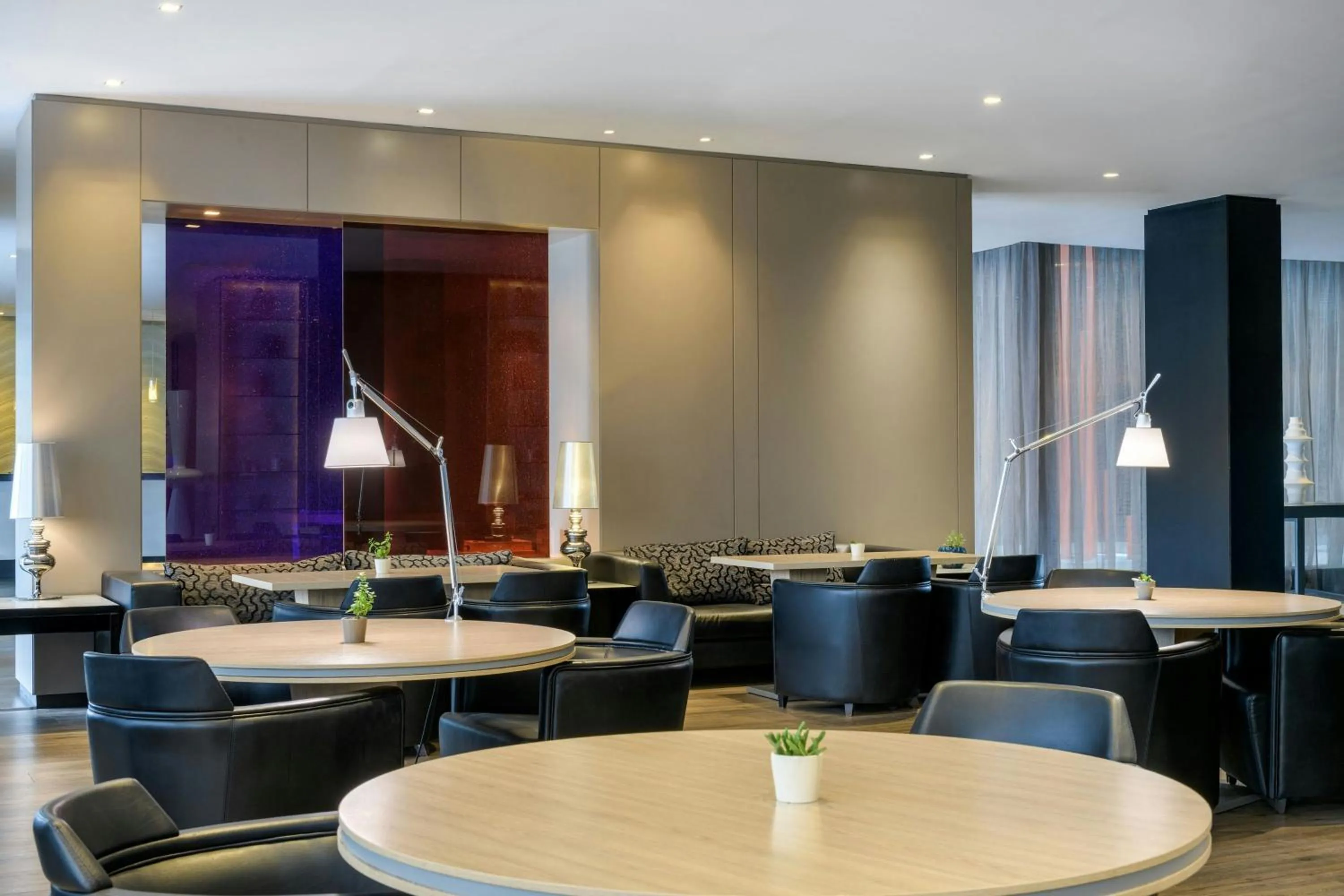 Lounge or bar in AC Hotel La Finca by Marriott