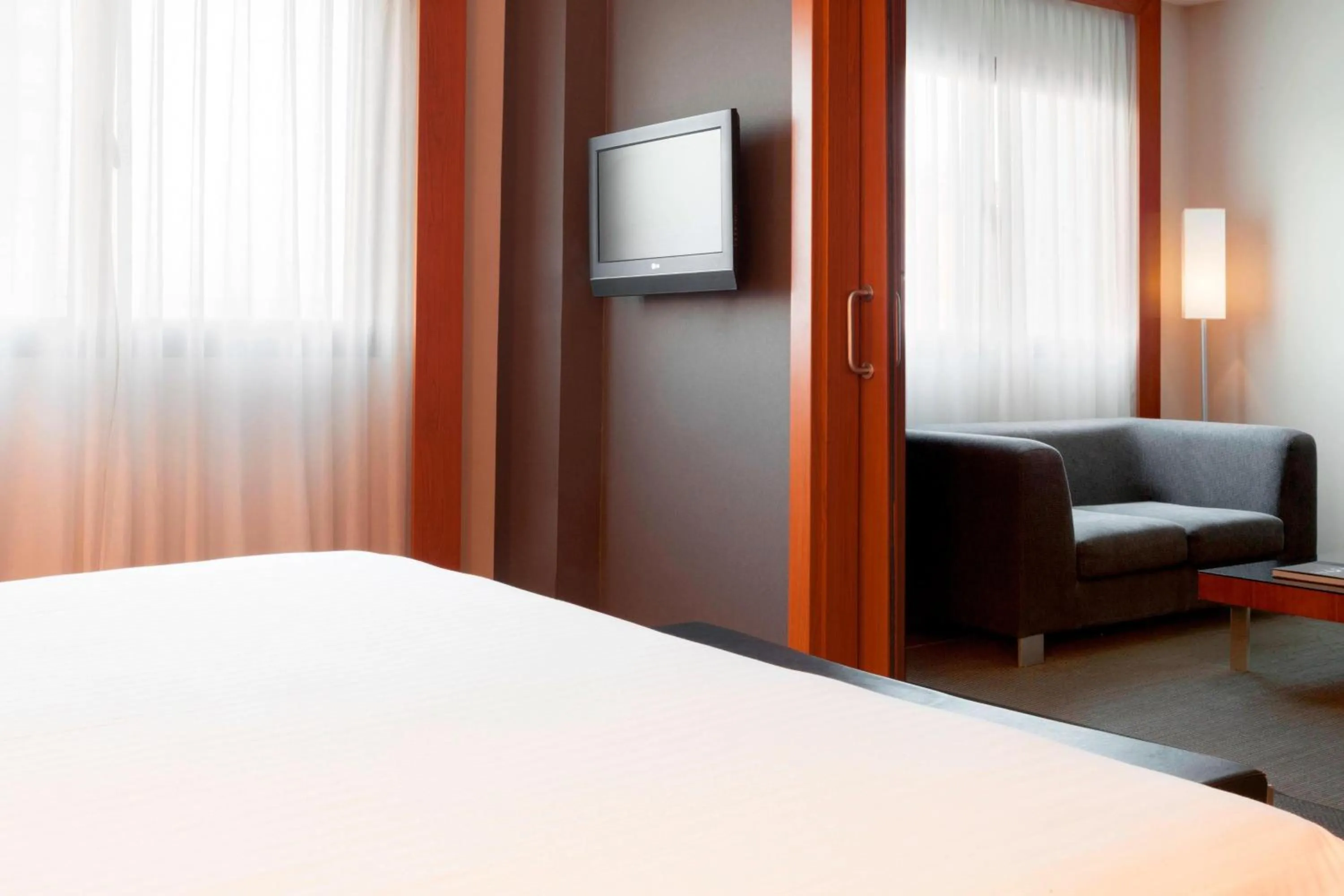 Photo of the whole room, Bed in AC Hotel Murcia by Marriott