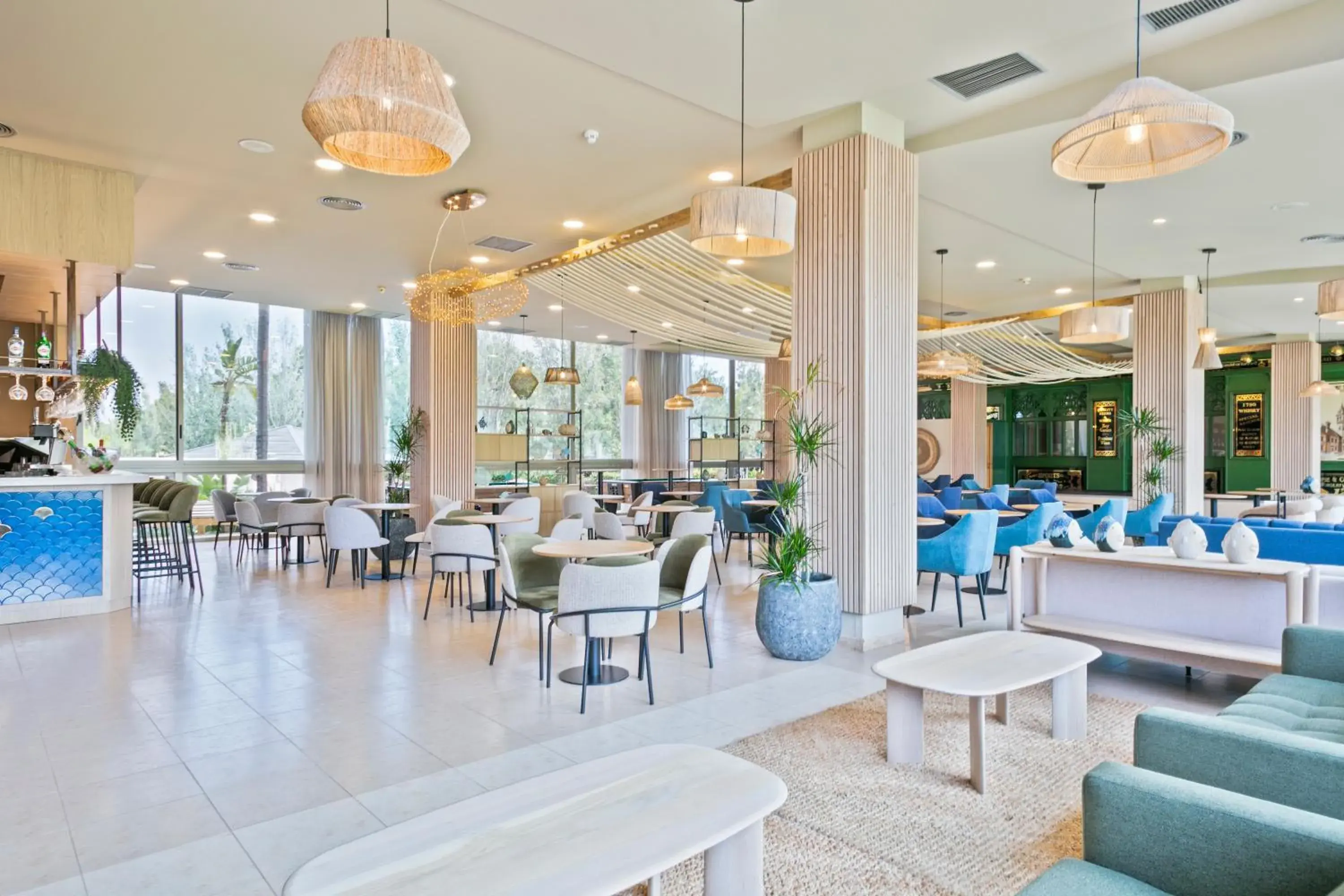 Lounge or bar in Sol Costa Daurada Lounge or bar in Sol Costa Daurada