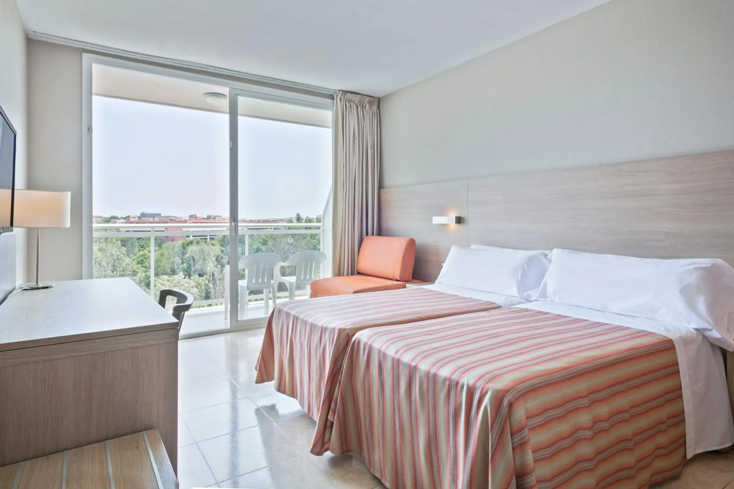 Bed in Sol Costa Daurada Bed in Sol Costa Daurada