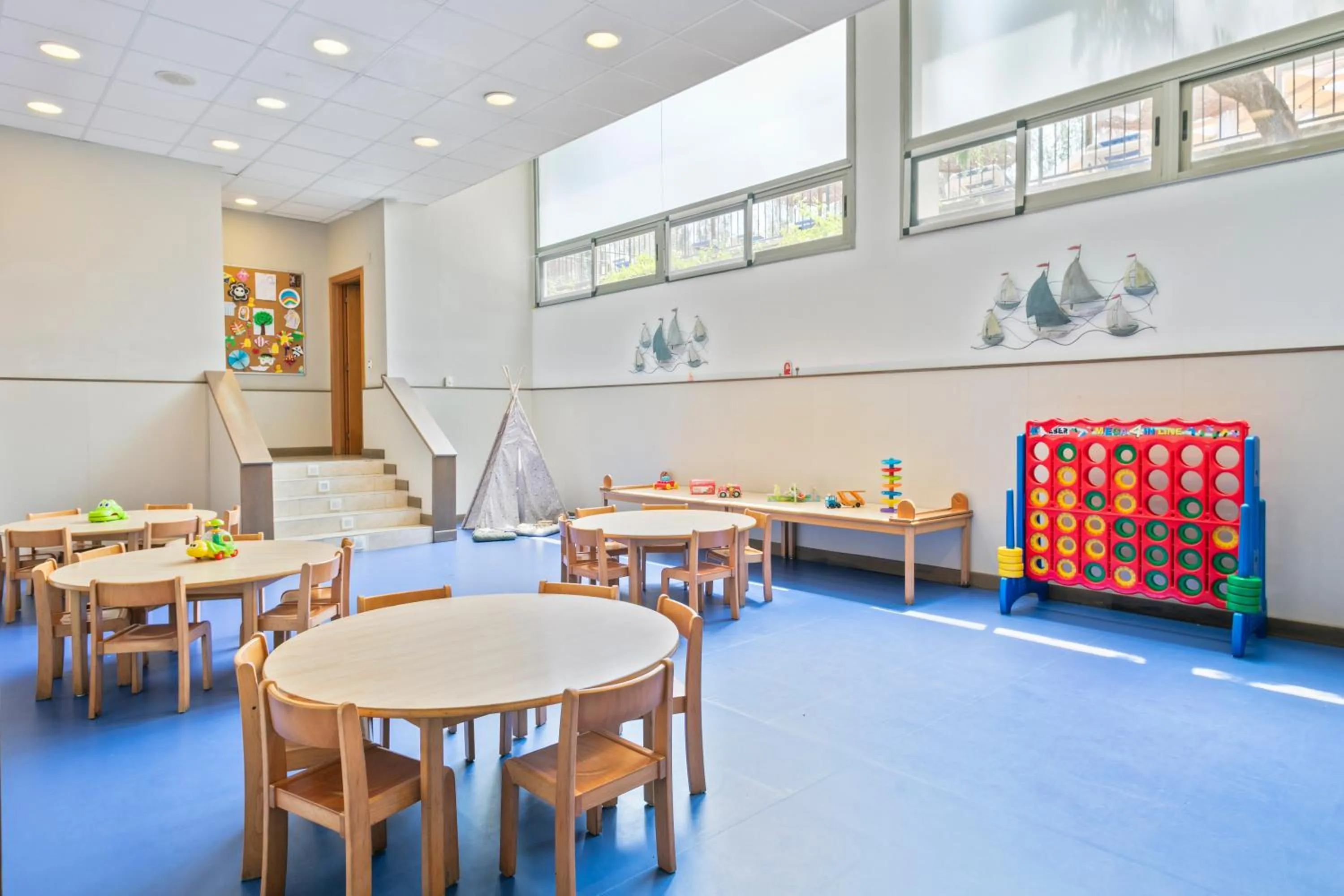 young children in Sol Costa Daurada