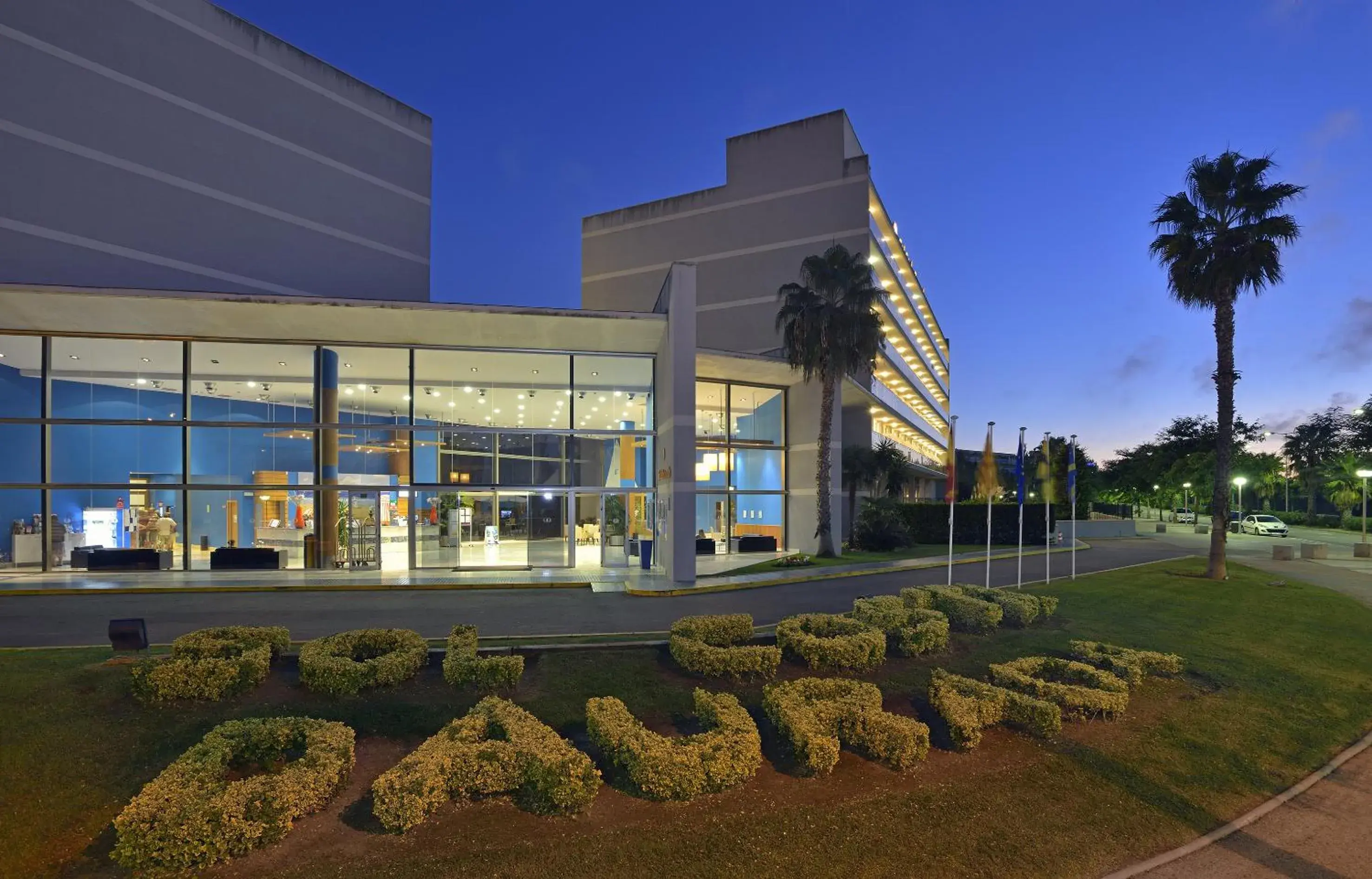 Property building in Sol Costa Daurada Property building in Sol Costa Daurada