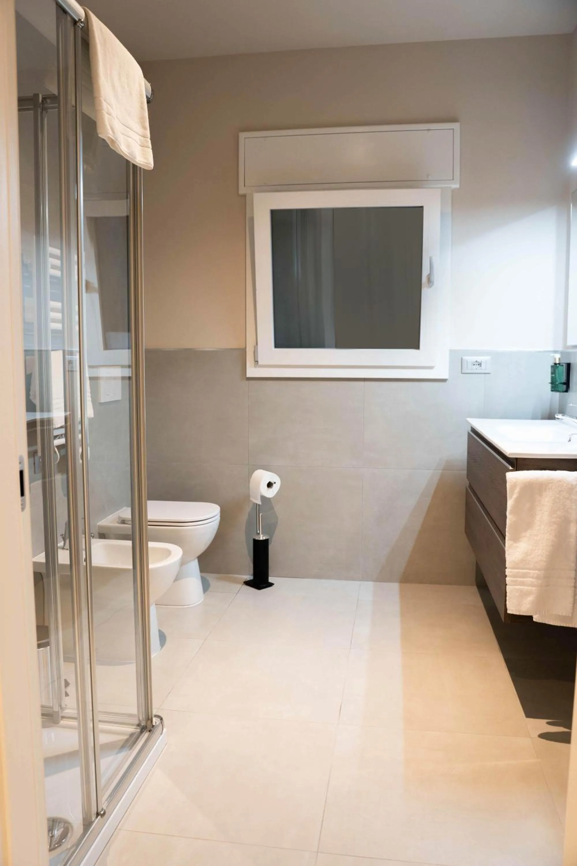 Shower in Terranova49