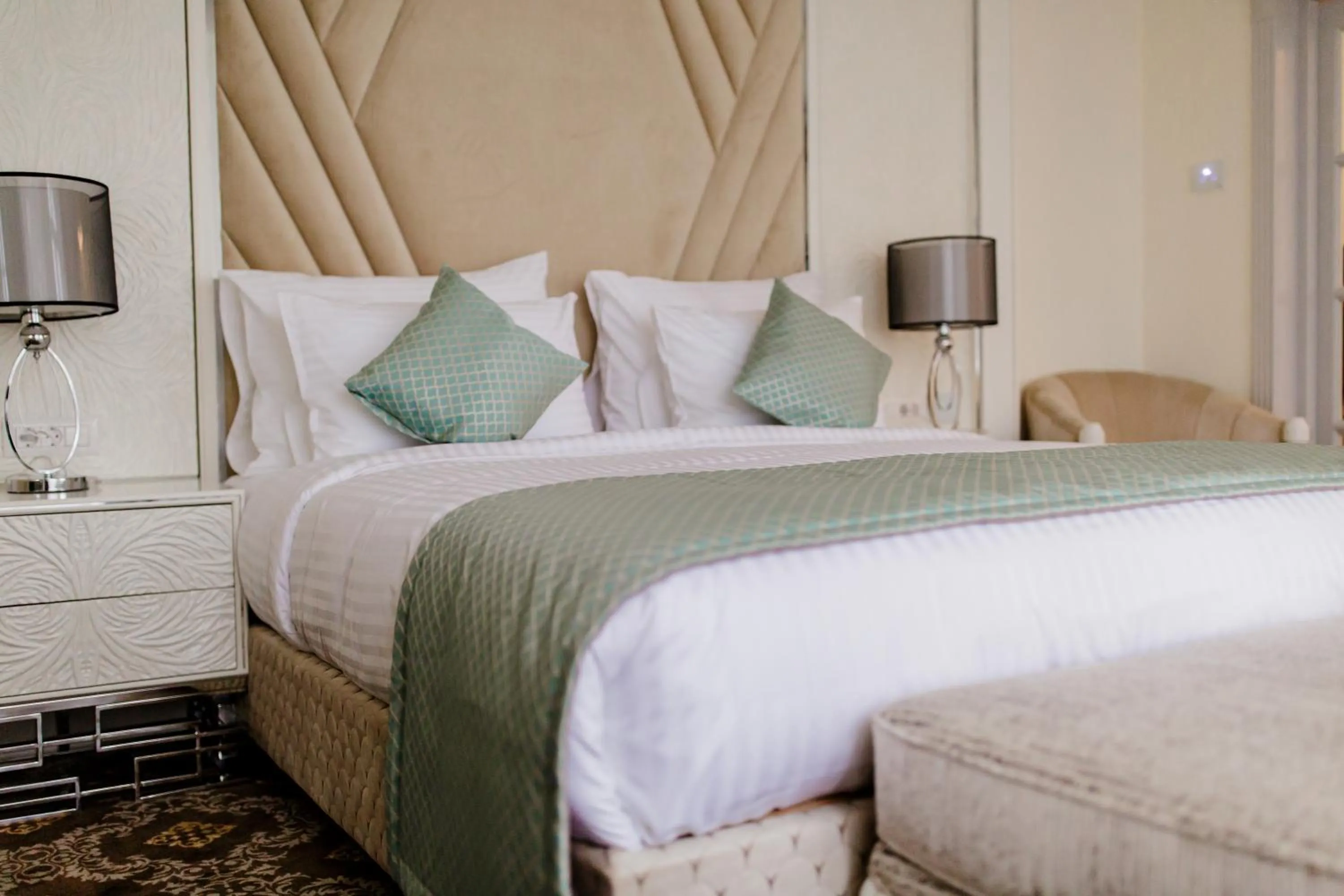 Bed in Muller Hotel Boutique & Spa