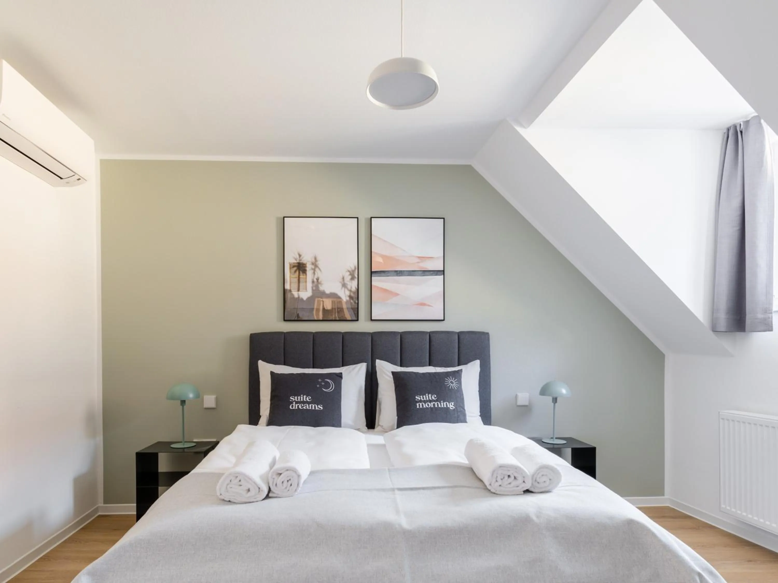 Bed in Limehome Klagenfurt Goessgasse