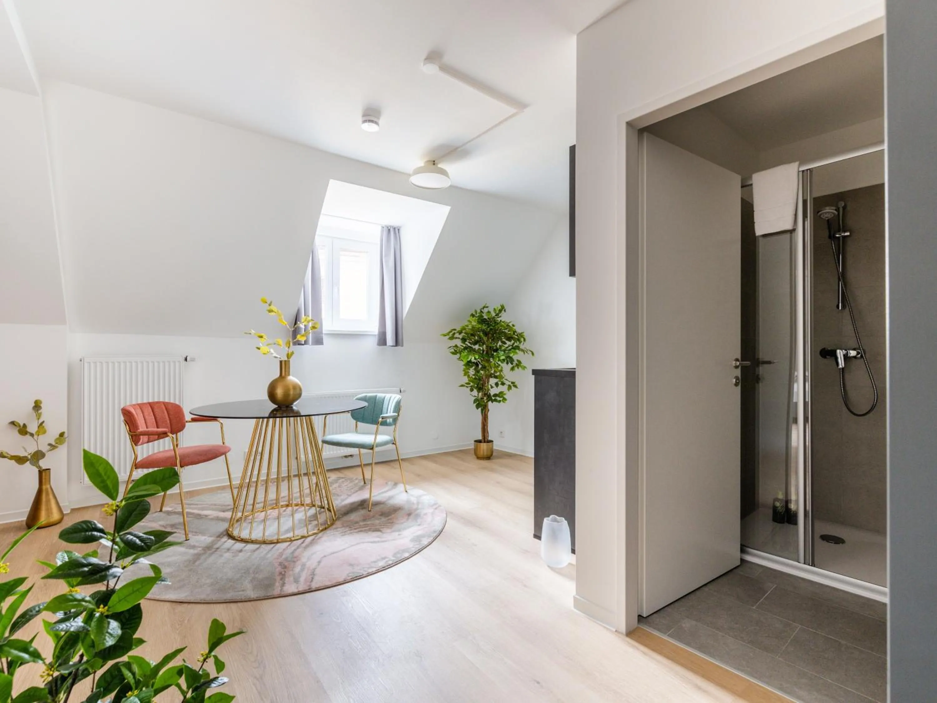 Bathroom in Limehome Klagenfurt Goessgasse