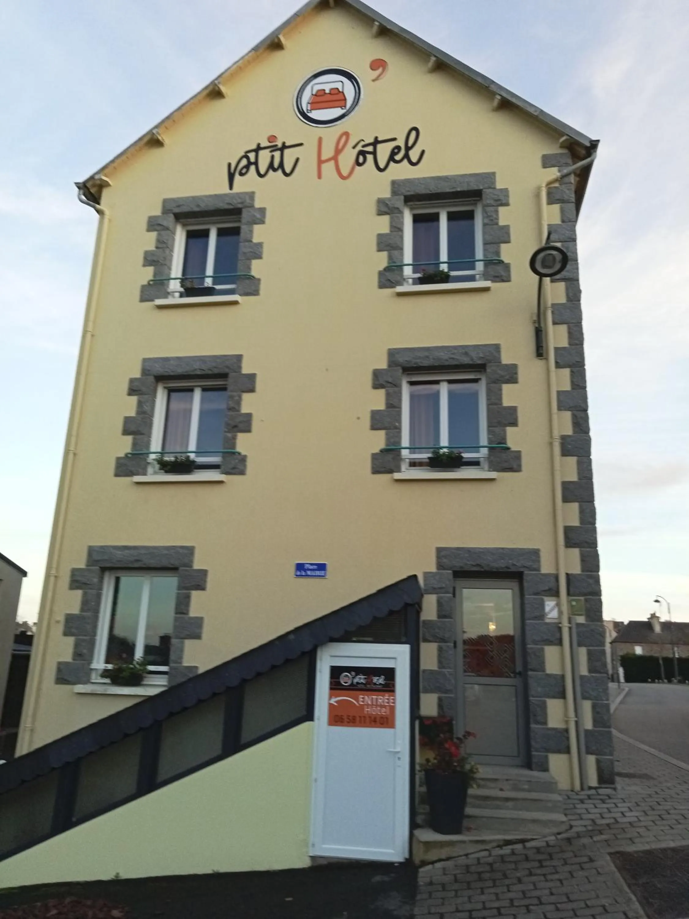 o'ptit hôtel