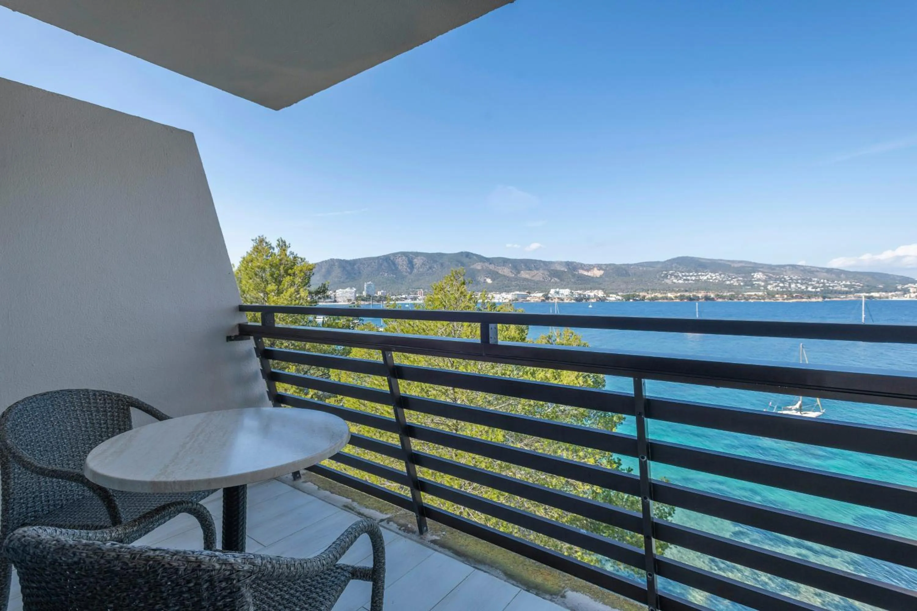 Balcony/Terrace in Leonardo Royal Hotel Mallorca Palmanova Bay