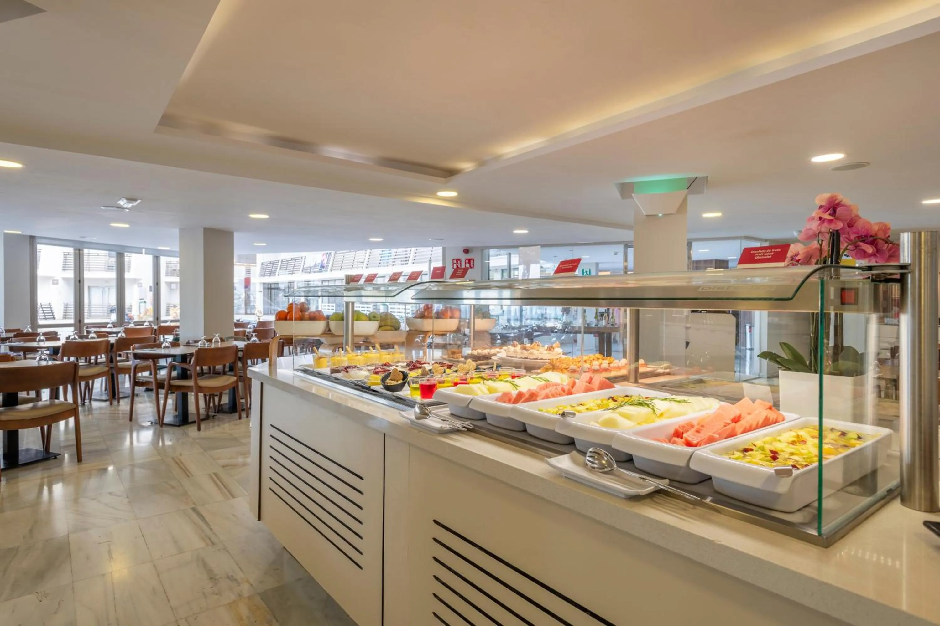 Breakfast in Leonardo Royal Hotel Mallorca Palmanova Bay