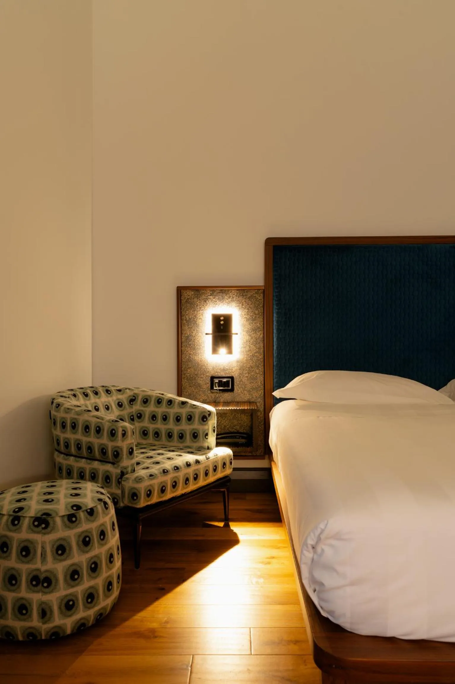 Bed in Lo Stemma Luxury Boutique Hotel