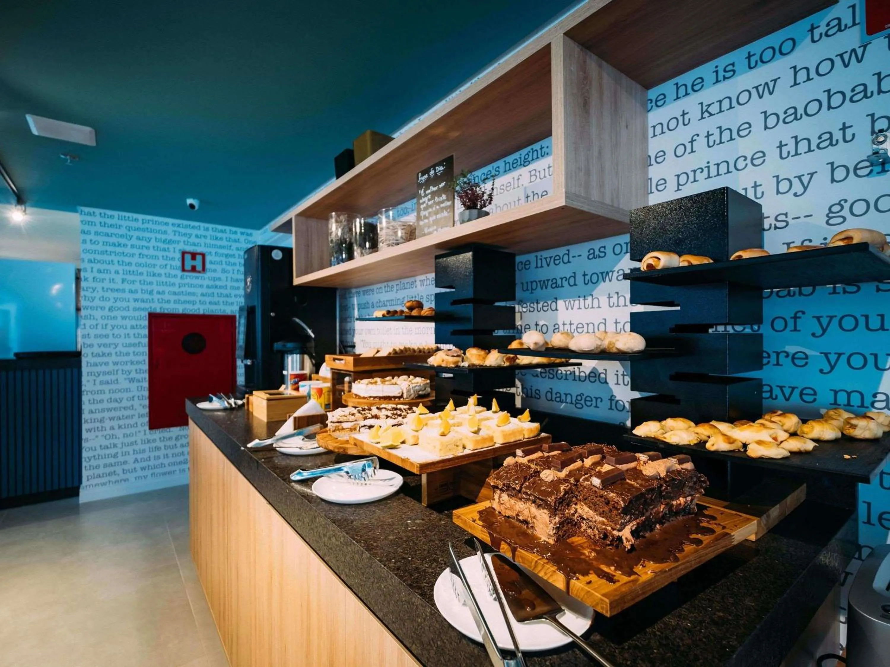 Restaurant/places to eat in ibis Styles Poços de Caldas