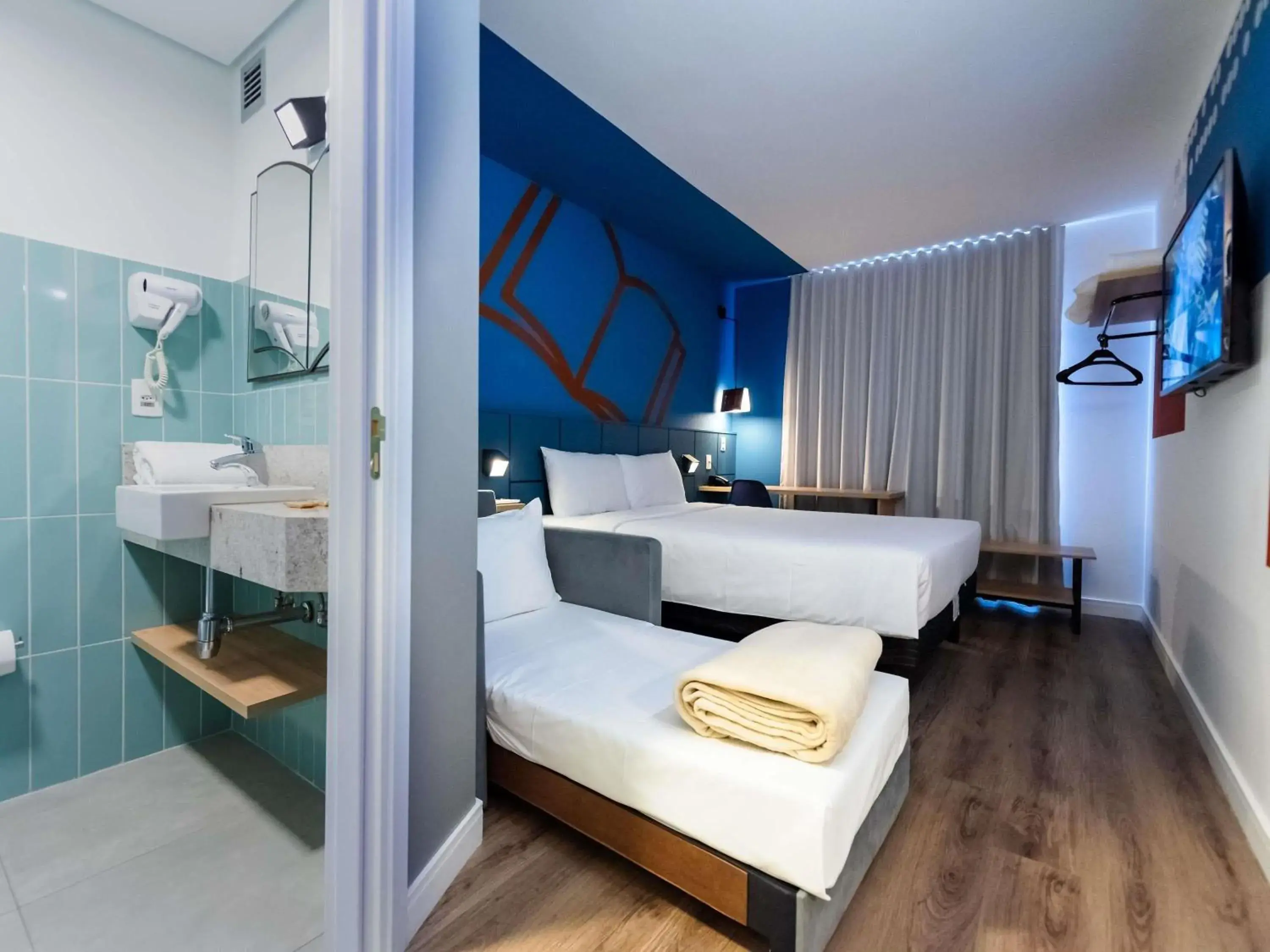 Bedroom, Bed in ibis Styles Poços de Caldas Bedroom, Bed in ibis Styles Poços de Caldas