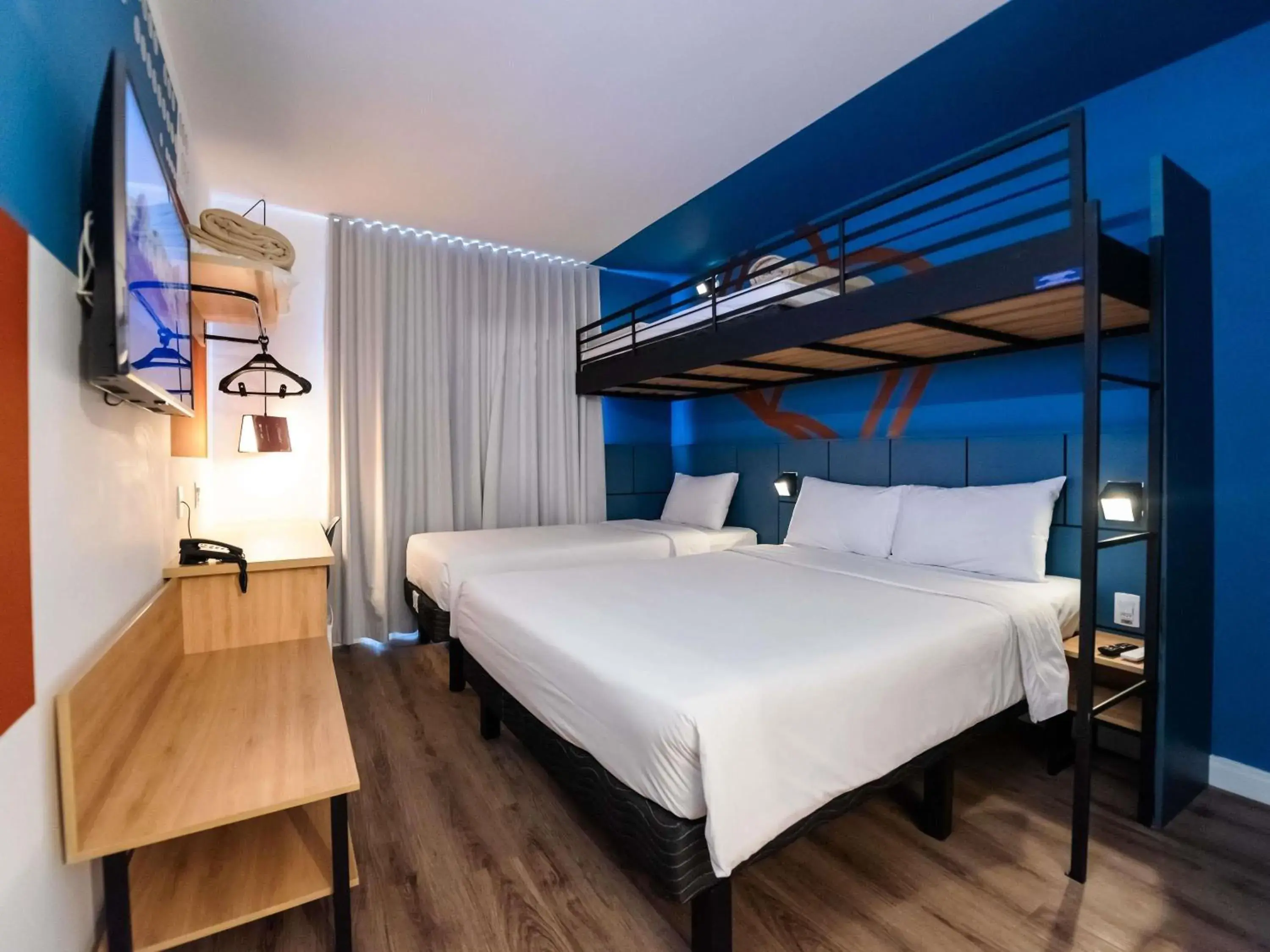 Bedroom, Bed in ibis Styles Poços de Caldas Bedroom, Bed in ibis Styles Poços de Caldas