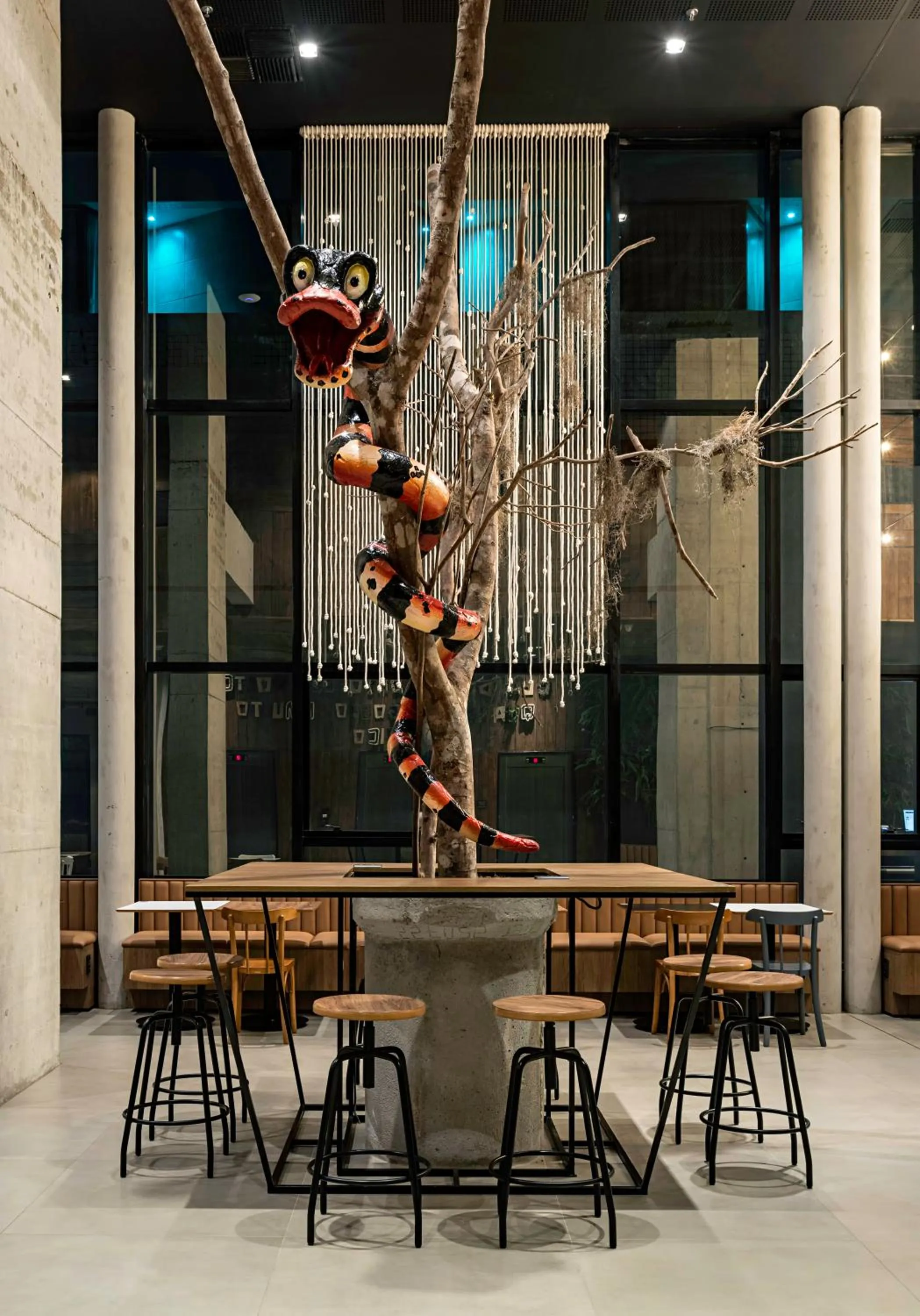 Lobby or reception in ibis Styles Maceió Pajuçara