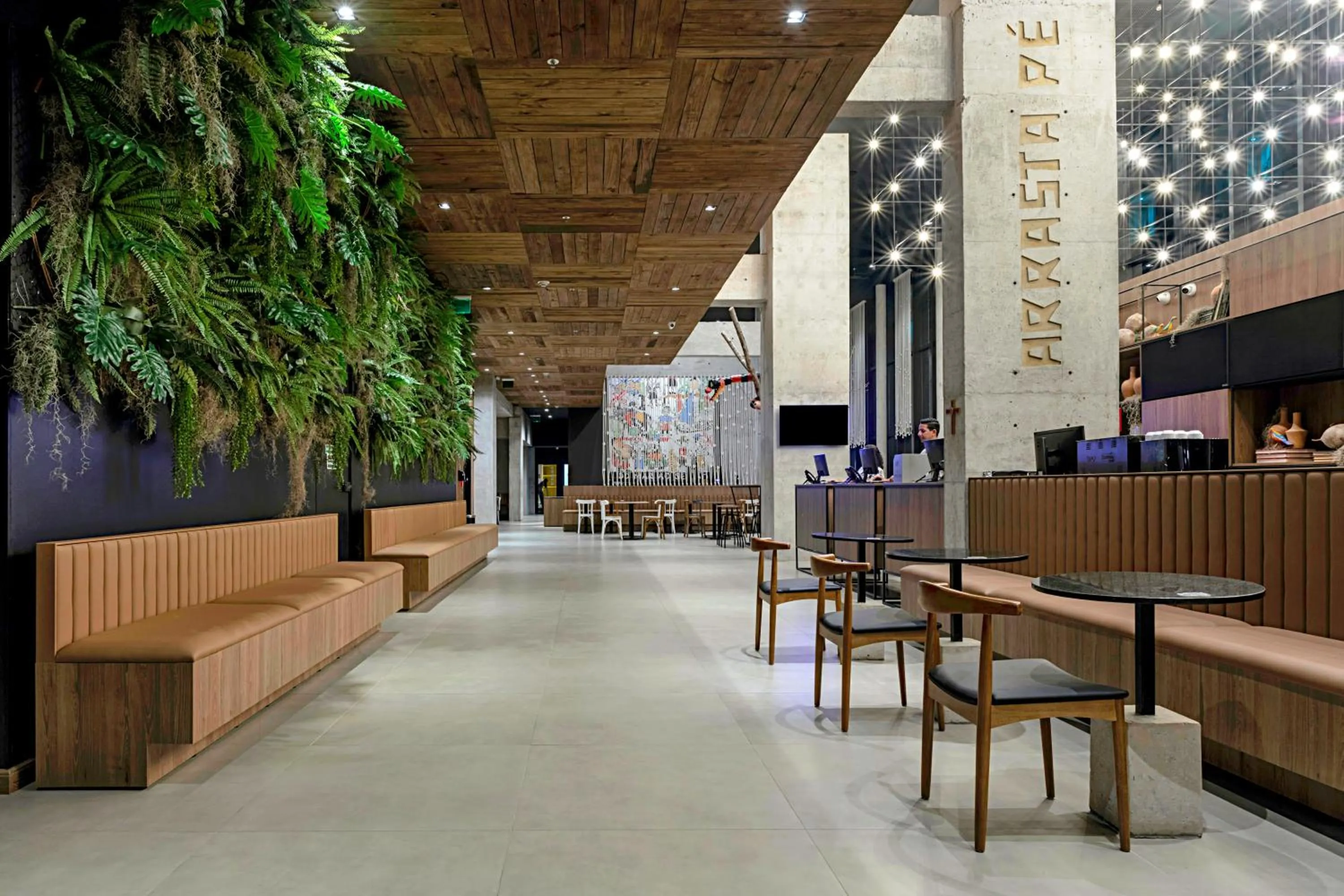 Lobby or reception in ibis Styles Maceió Pajuçara