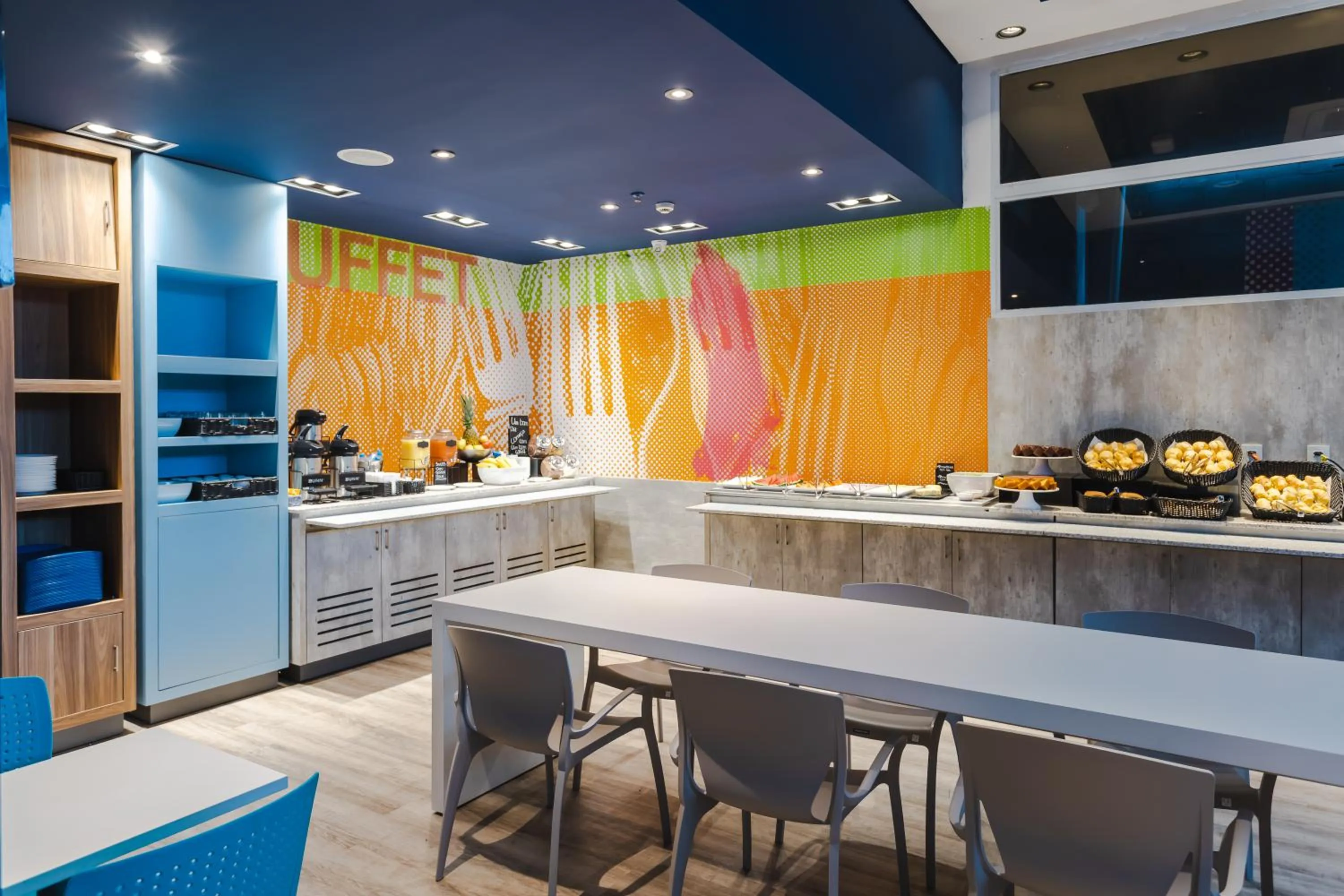 Buffet breakfast in ibis budget Pindamonhangaba