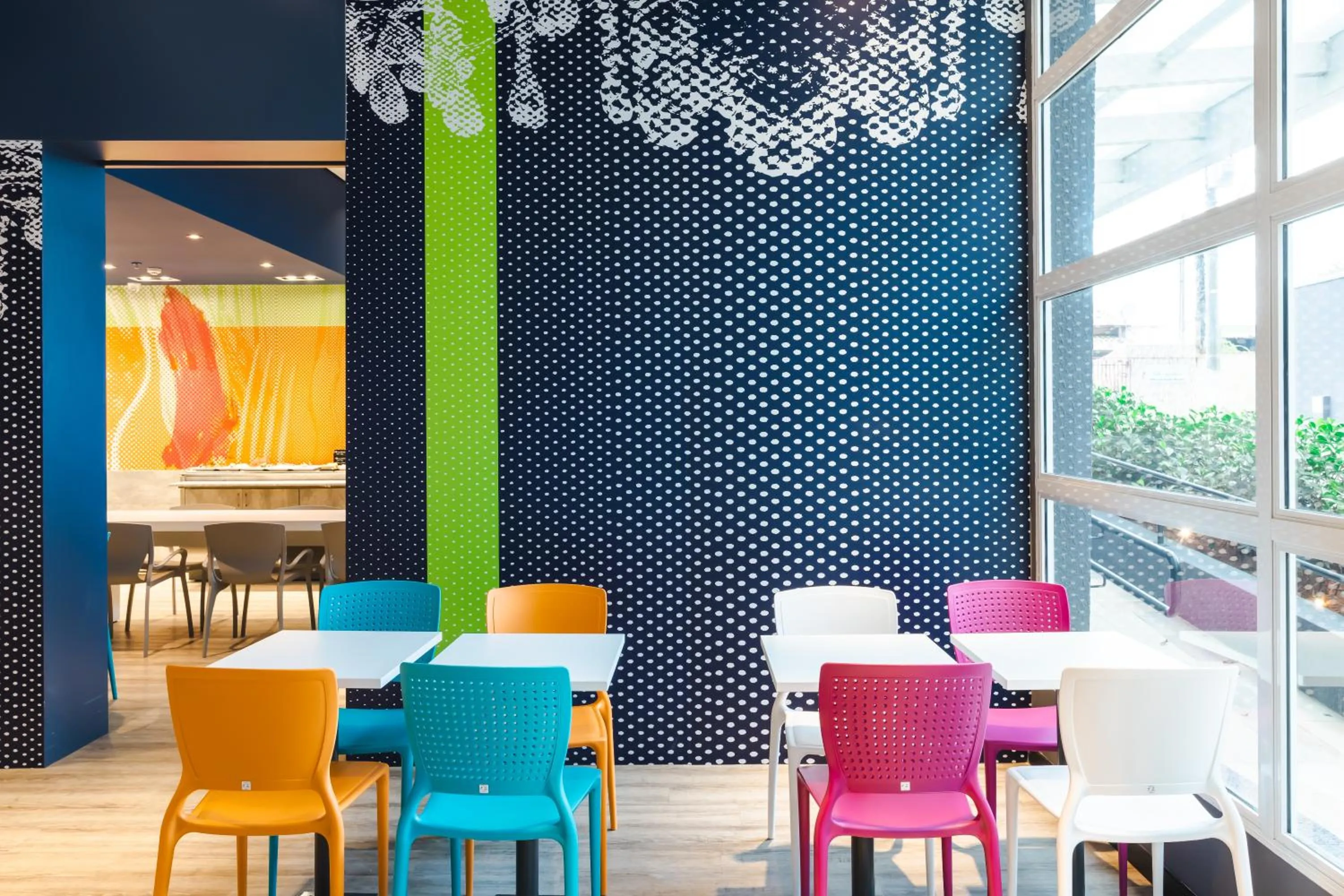 Restaurant/places to eat in ibis budget Pindamonhangaba