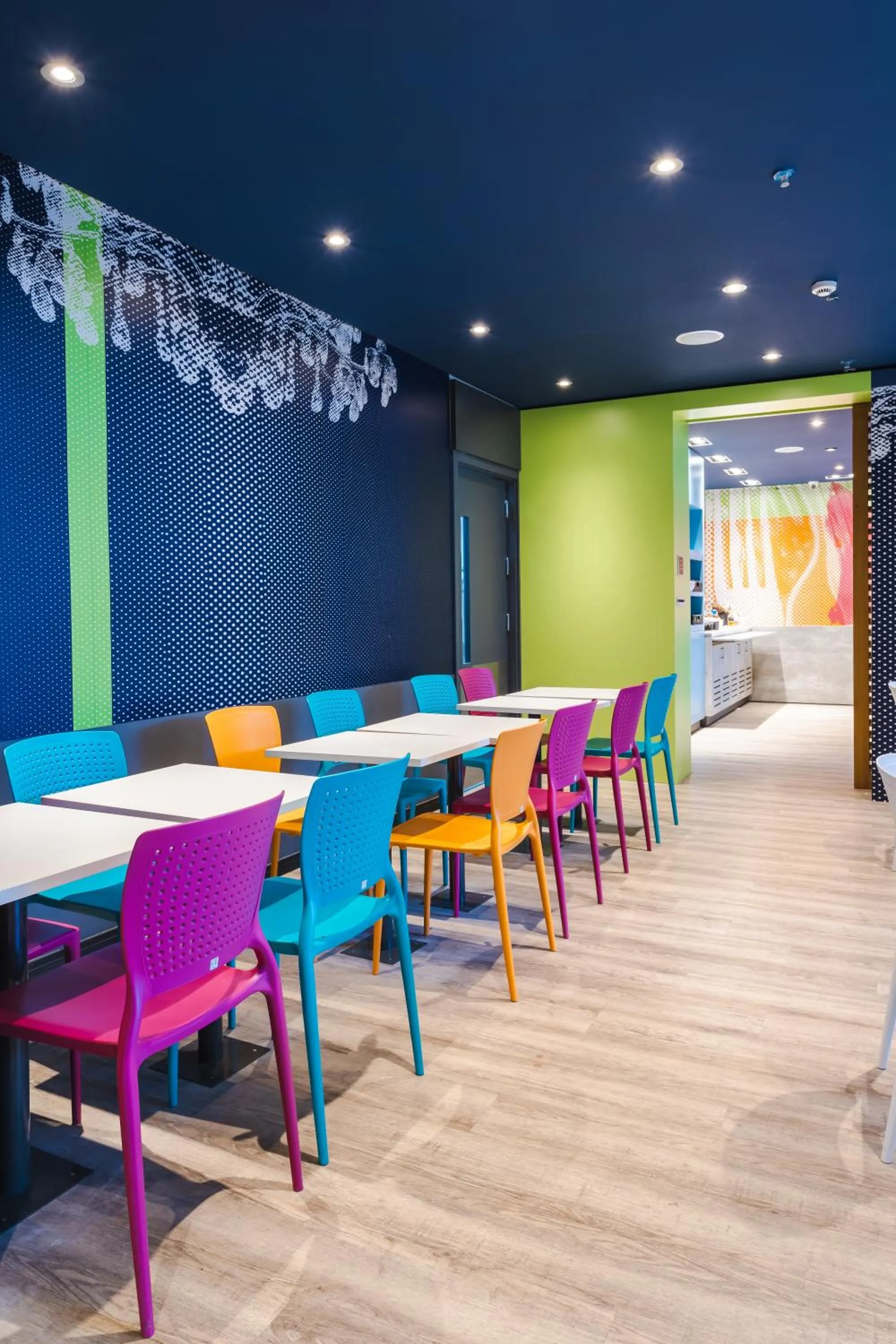 Restaurant/places to eat in ibis budget Pindamonhangaba