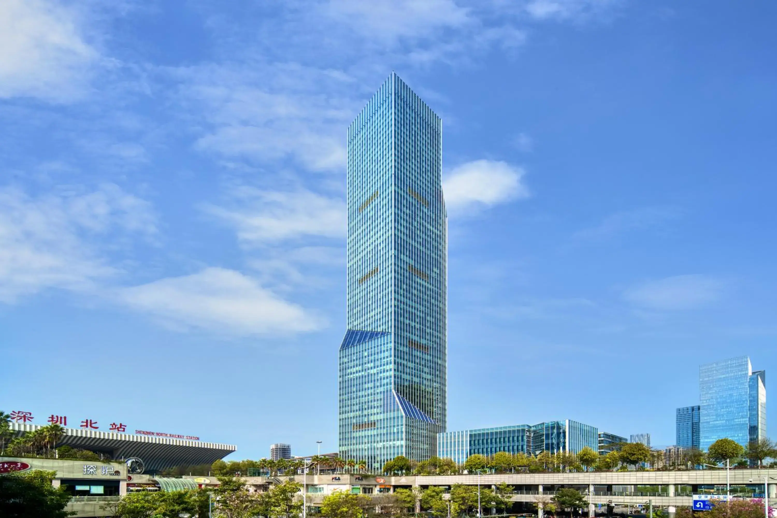 Property building in Pullman Shenzhen North Property building in Pullman Shenzhen North