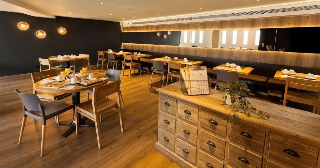 Restaurant/places to eat in Hotel Dos Rios Origen