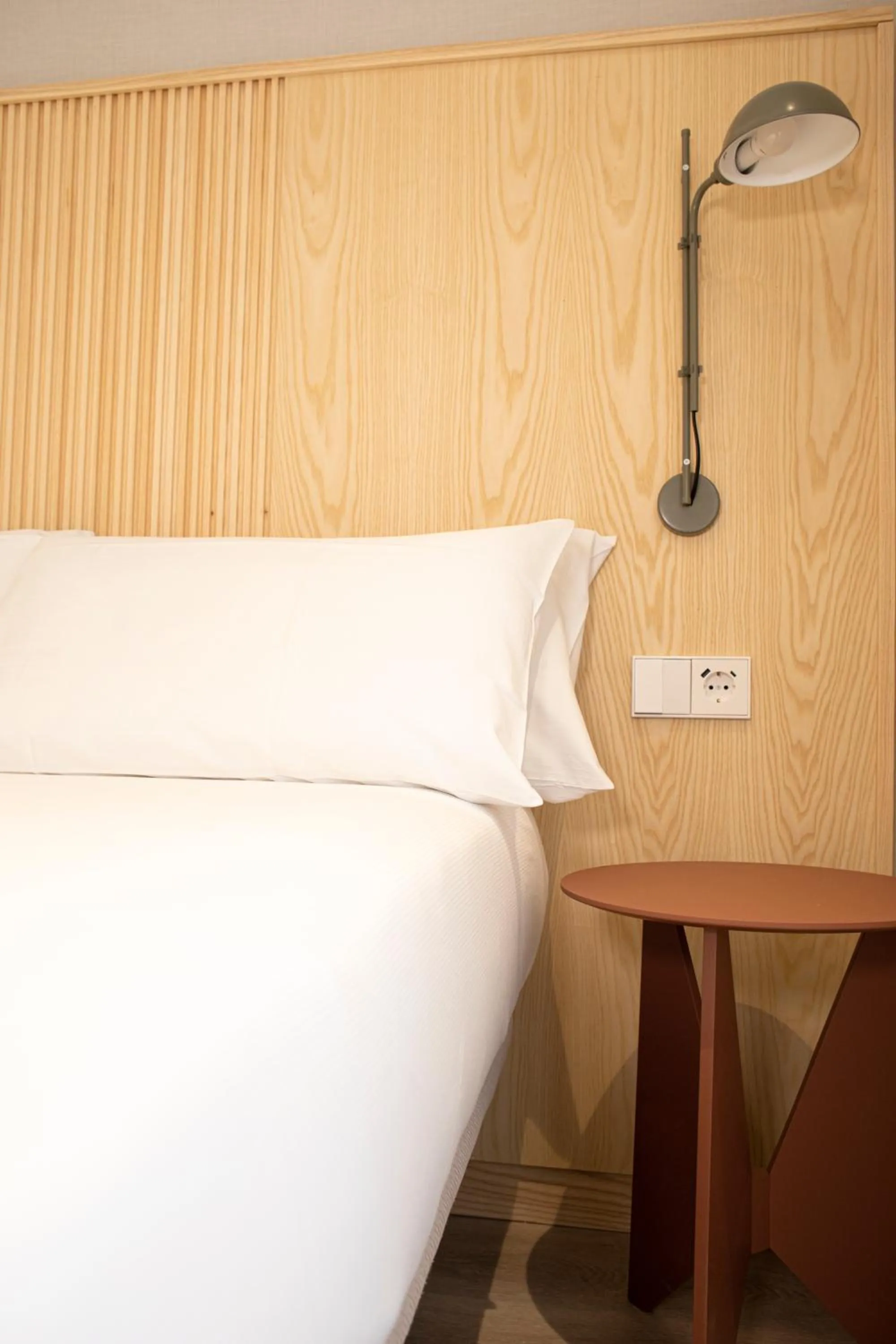 Photo of the whole room, Bed in Hotel Dos Rios Origen