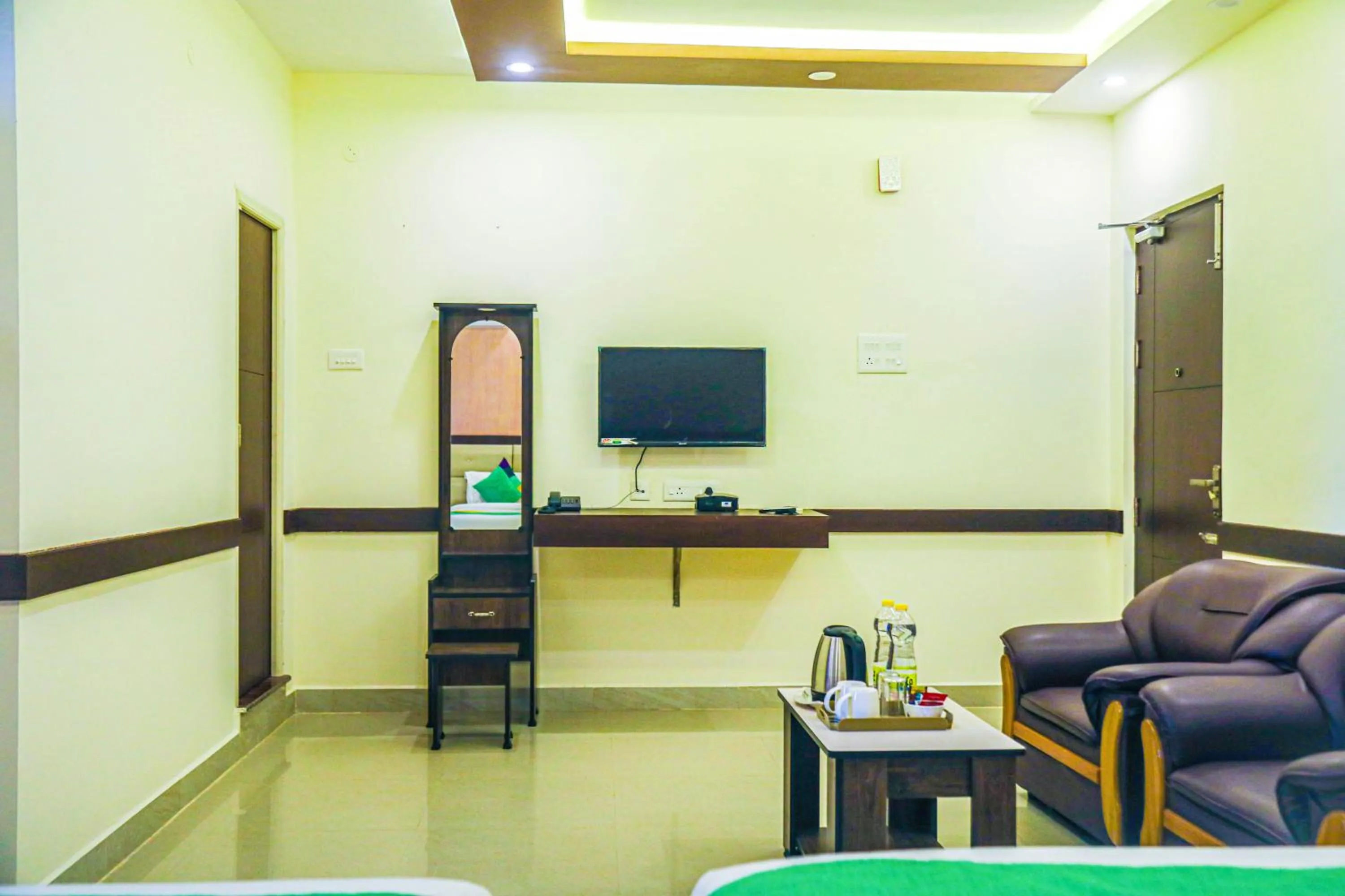 Bedroom in Treebo Naaz Royal