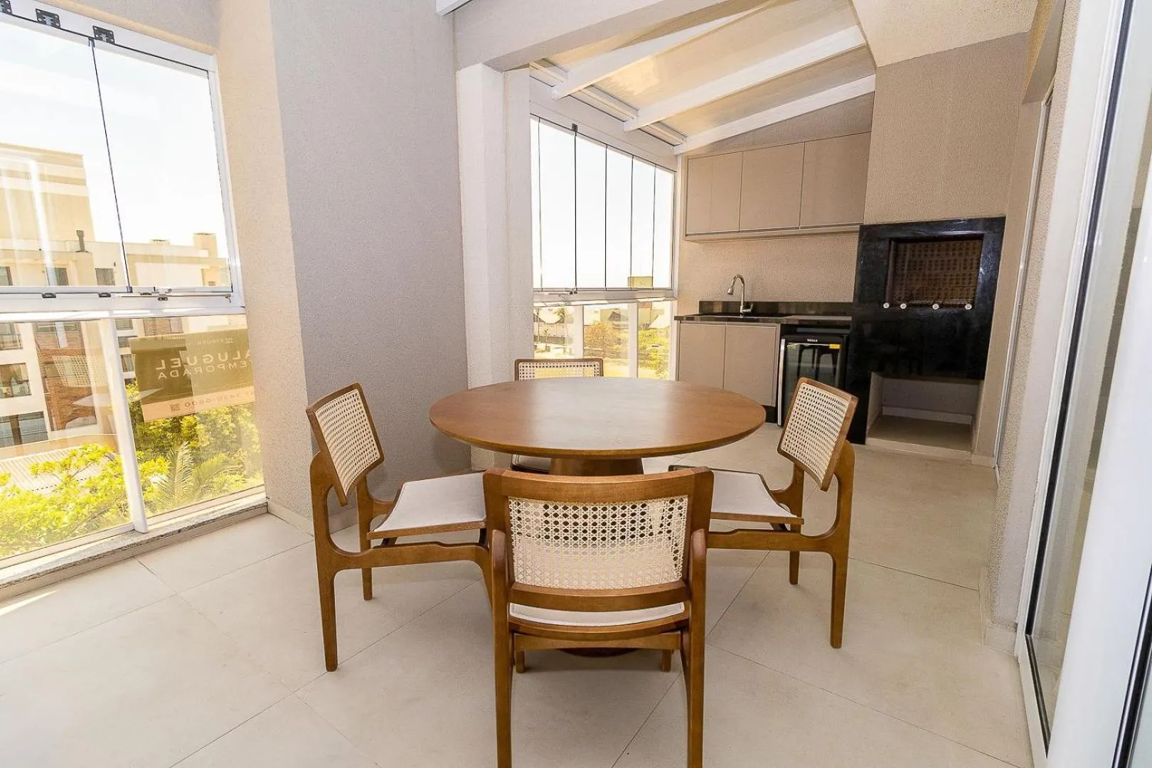 Balcony/Terrace in Puntarenas 306 - Cobertura duplex 3 suítes à 80 metros da Praia do Mariscal