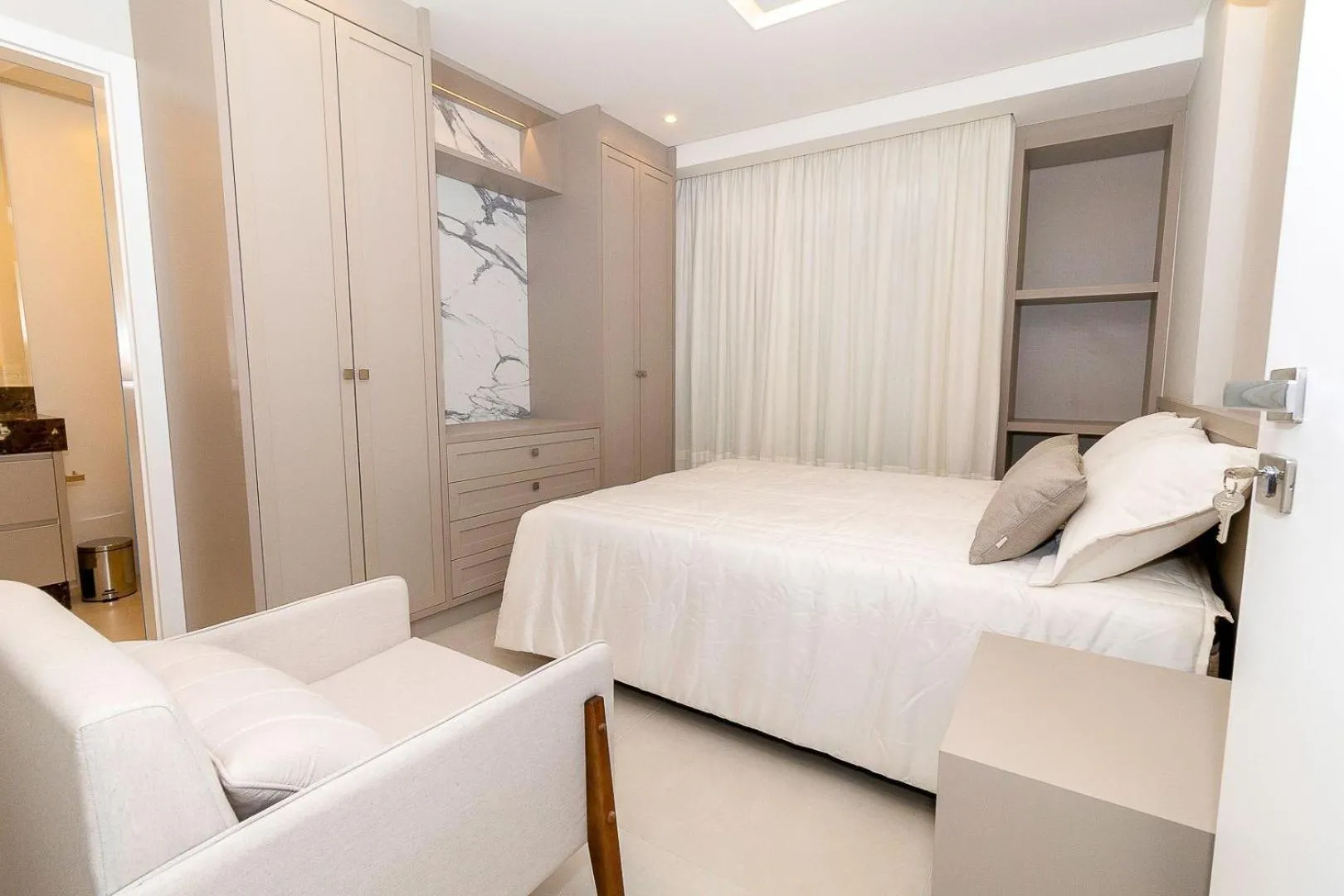 Bedroom, Bed in Puntarenas 306 - Cobertura duplex 3 suítes à 80 metros da Praia do Mariscal