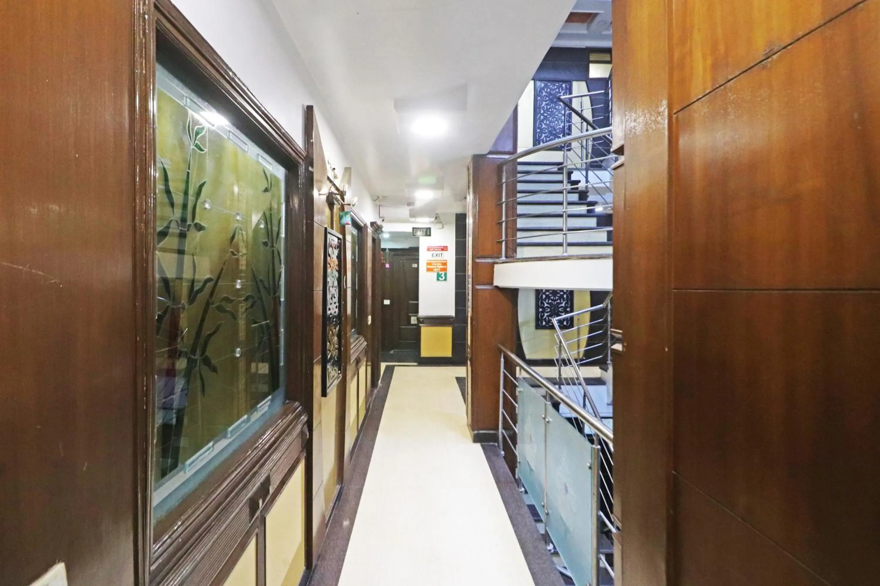 HOTEL GEESON INTERNATIONAL-New Delhi Railway Station-Paharganj