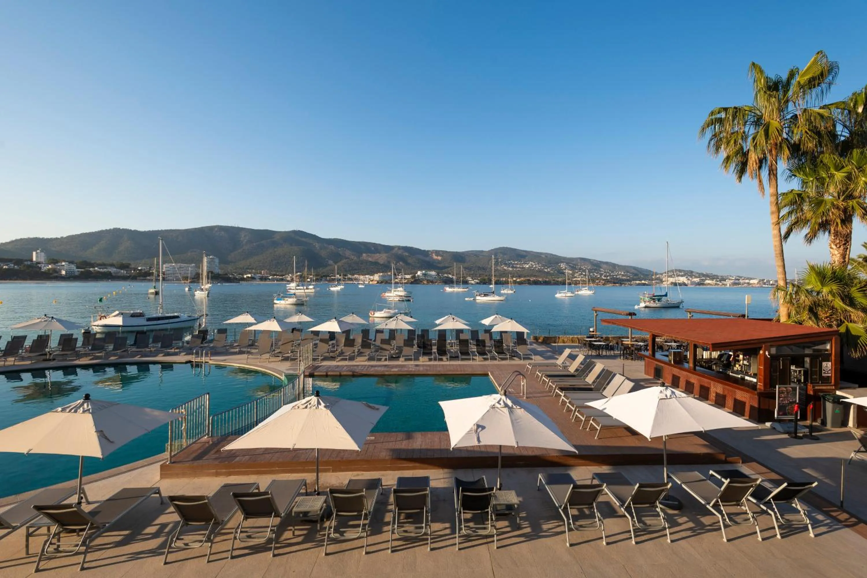 Swimming pool in Leonardo Royal Hotel Mallorca