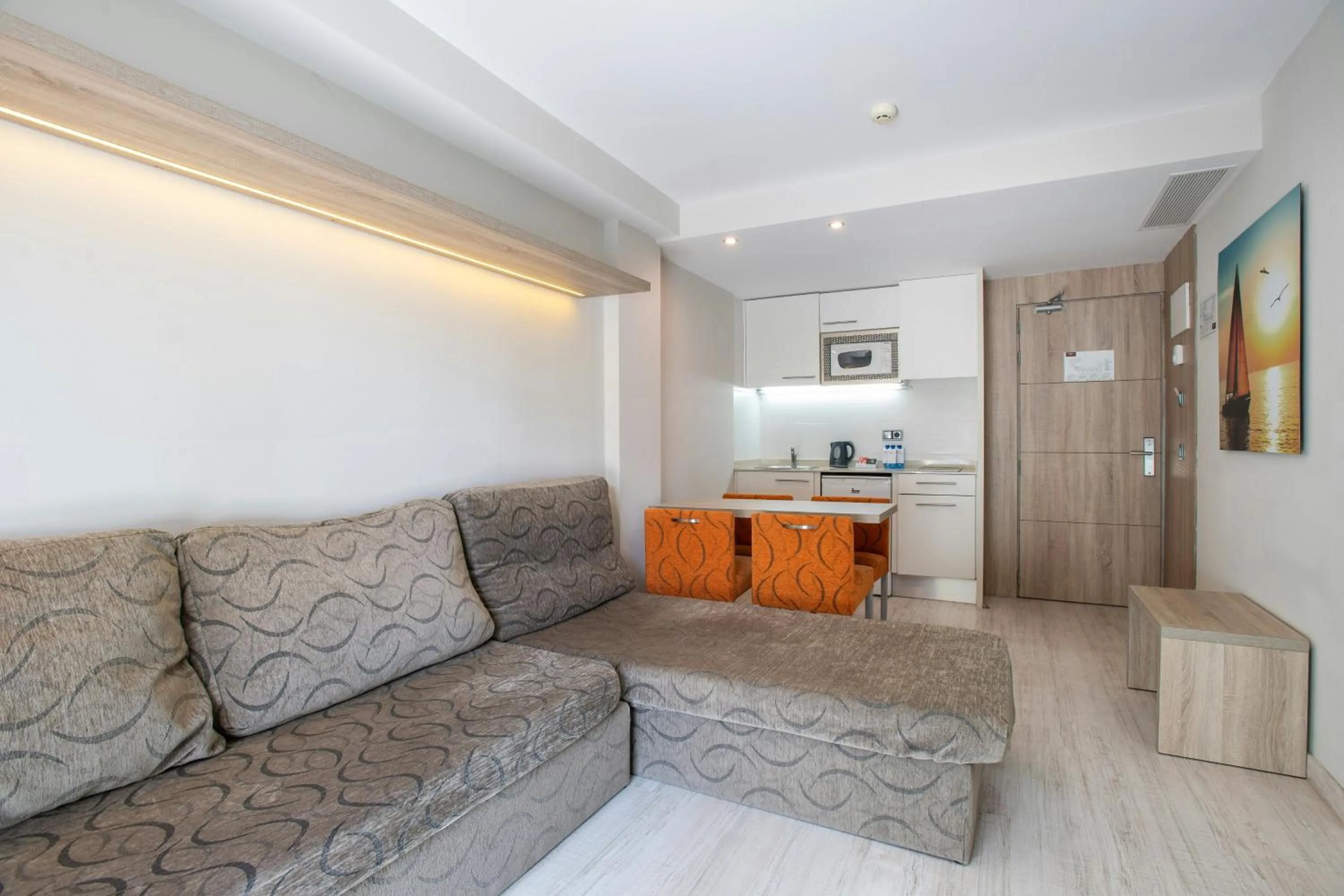 Photo of the whole room in Leonardo Royal Hotel Mallorca