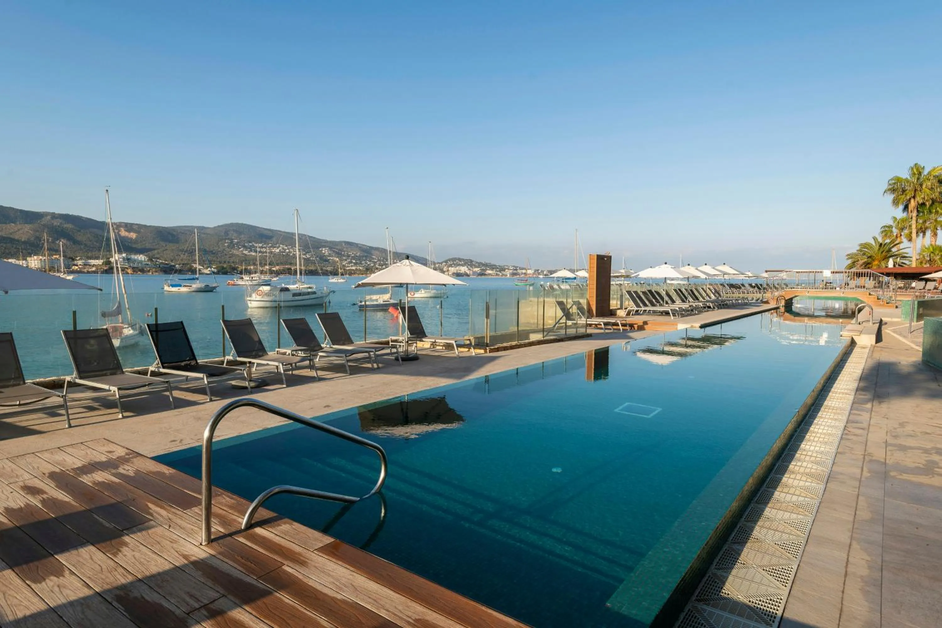 Swimming pool in Leonardo Royal Hotel Mallorca
