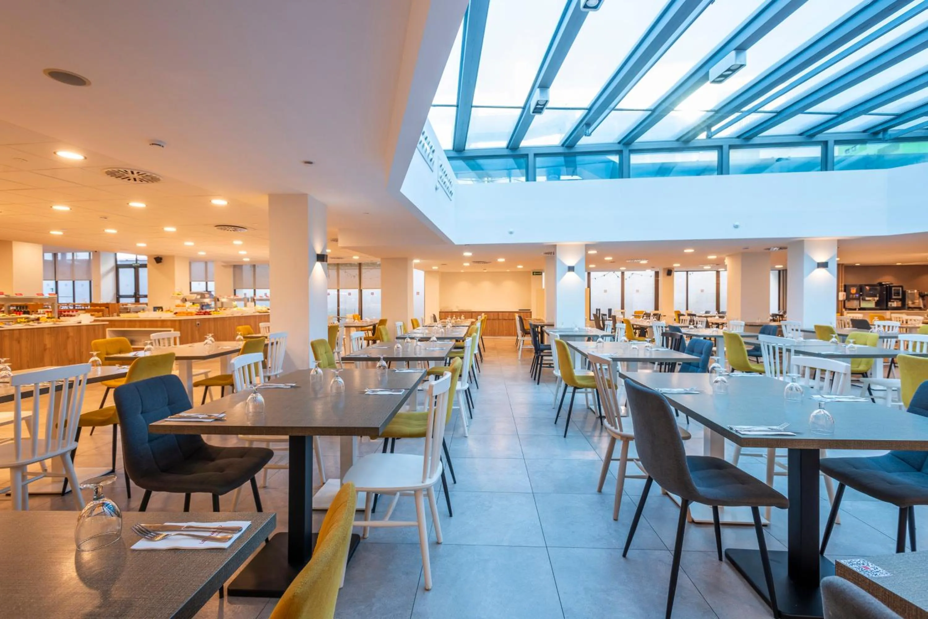 Restaurant/places to eat in Leonardo Royal Hotel Mallorca