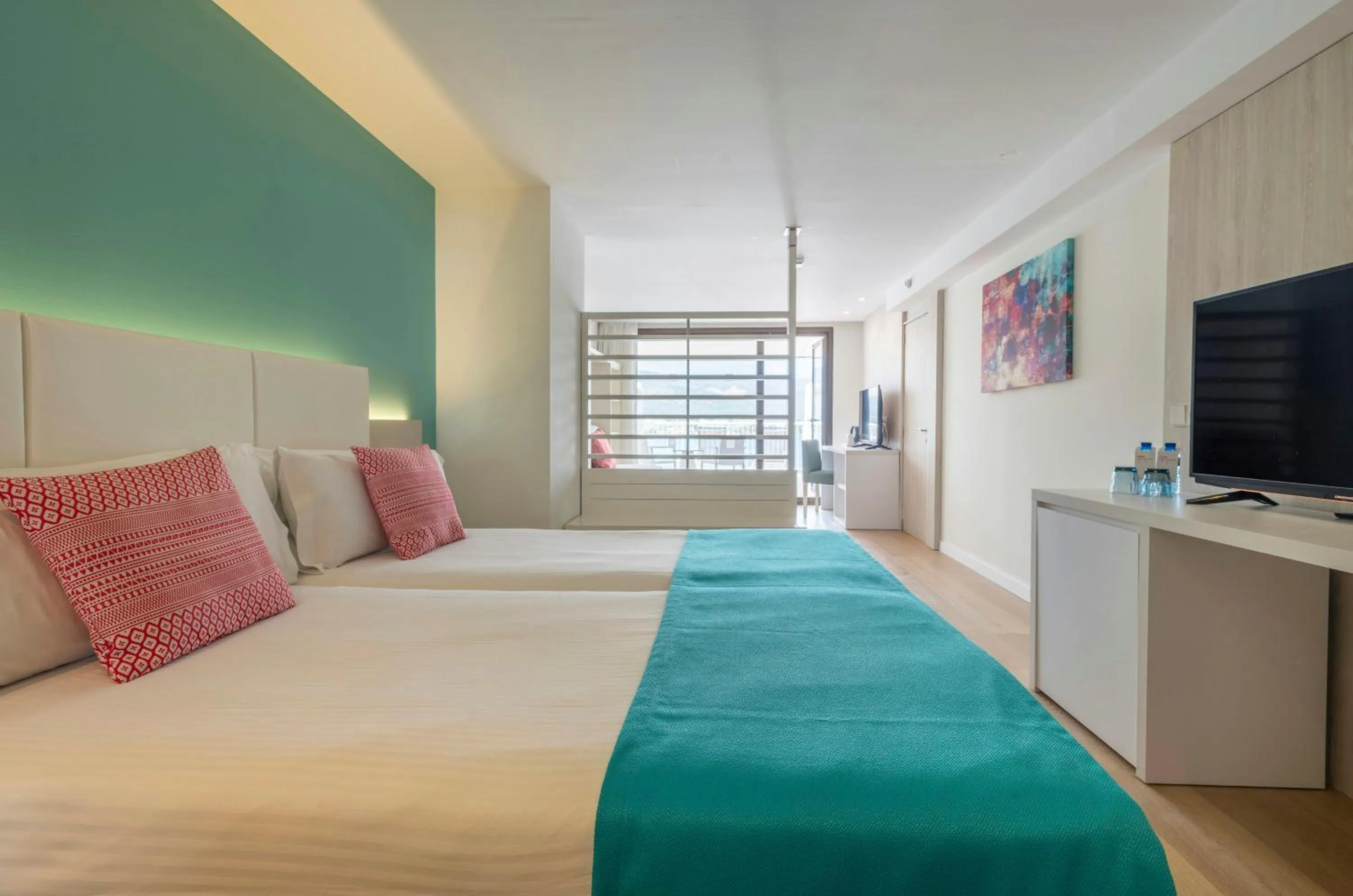 Photo of the whole room, Bed in Leonardo Royal Hotel Mallorca