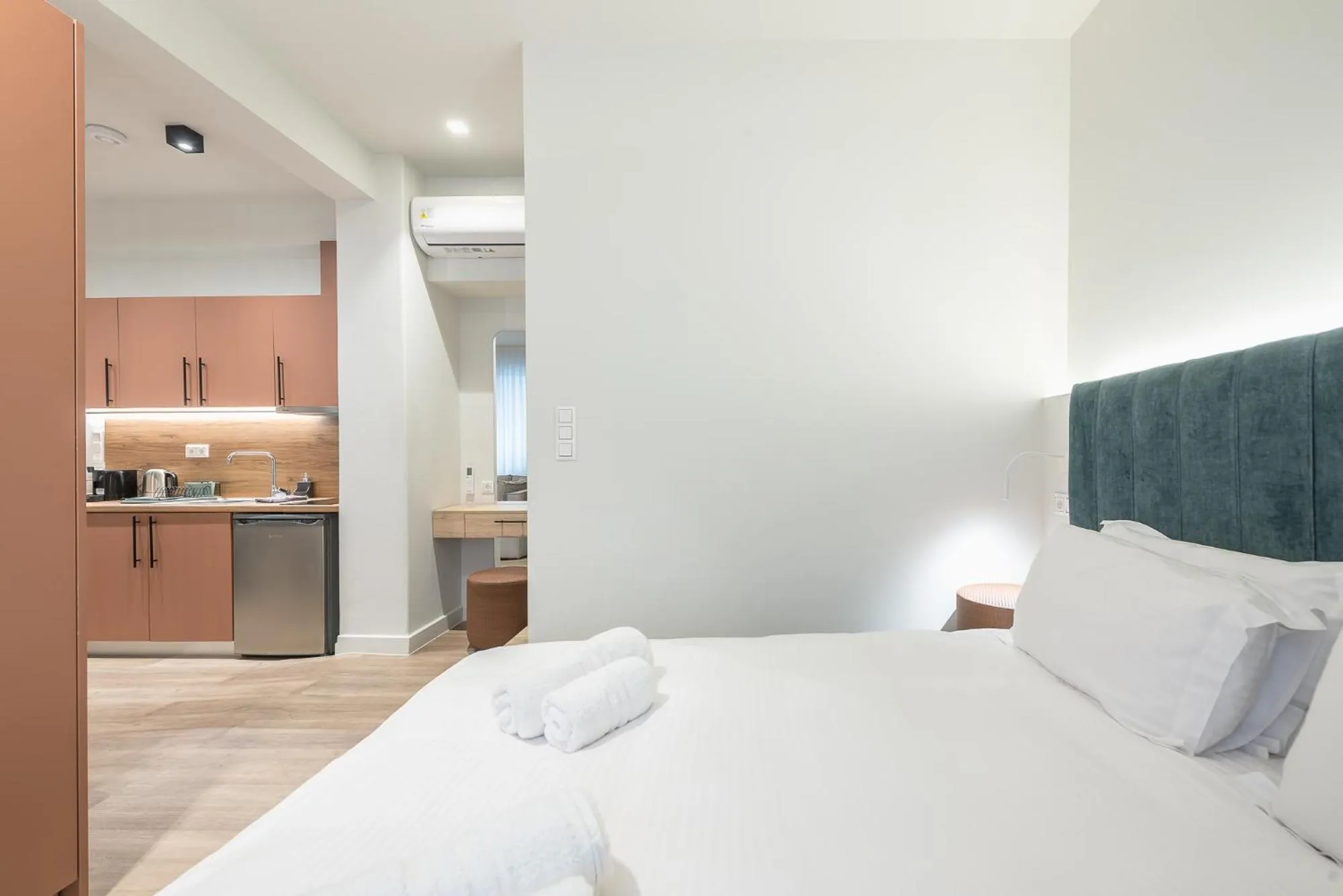Bedroom, Bed in Aeiphoria Suites & Rooms - Athens