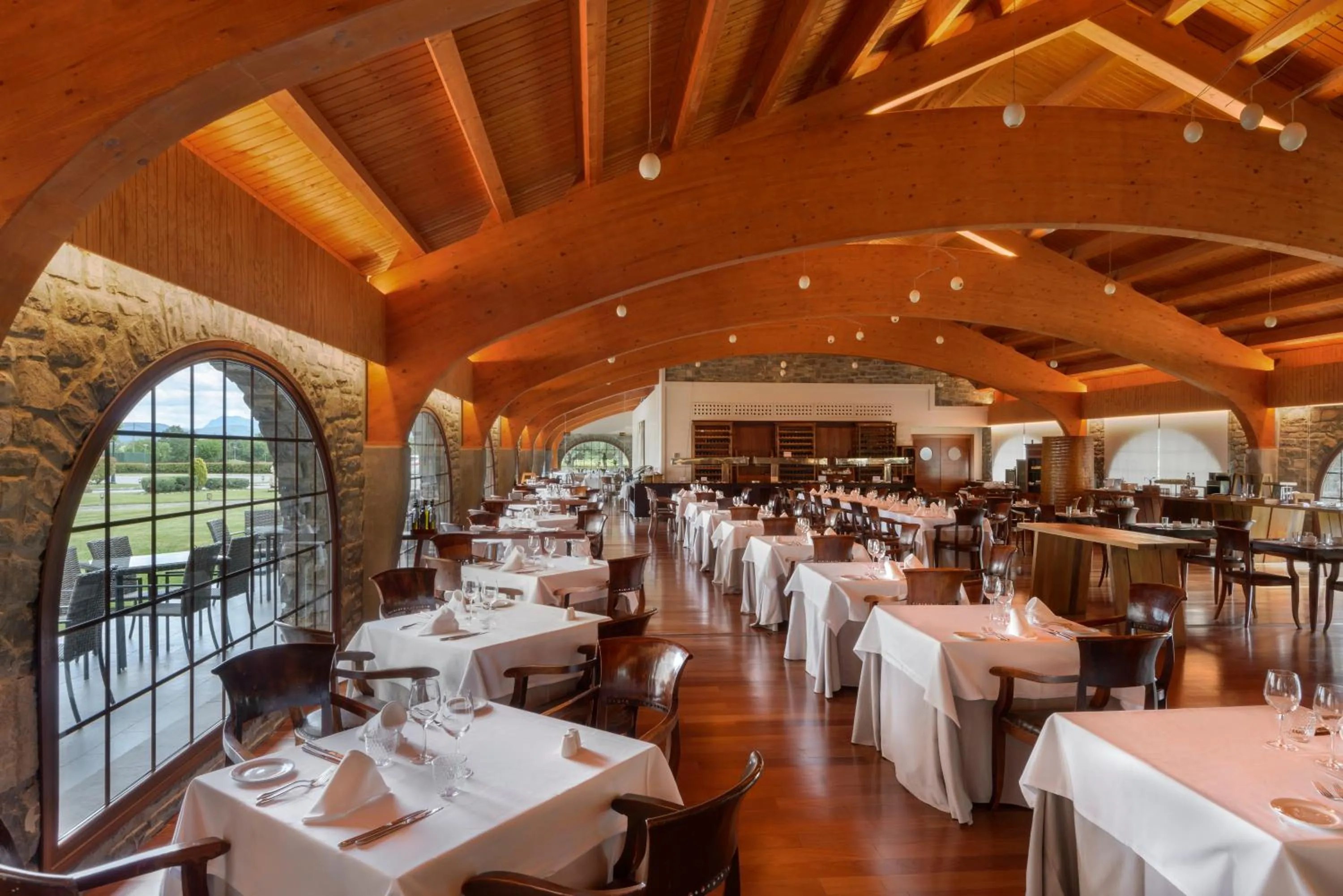 Restaurant/places to eat in Hotel & Spa Monasterio de Boltaña