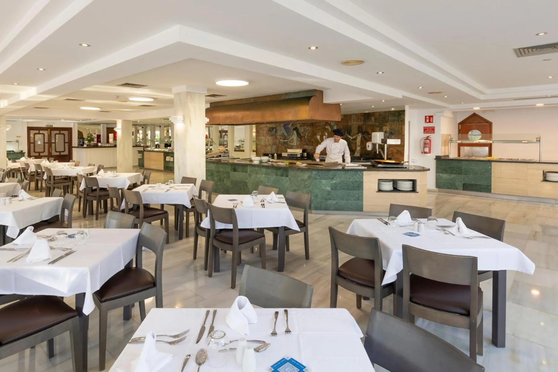 Restaurant/places to eat in Mar Hotels Paguera & Spa