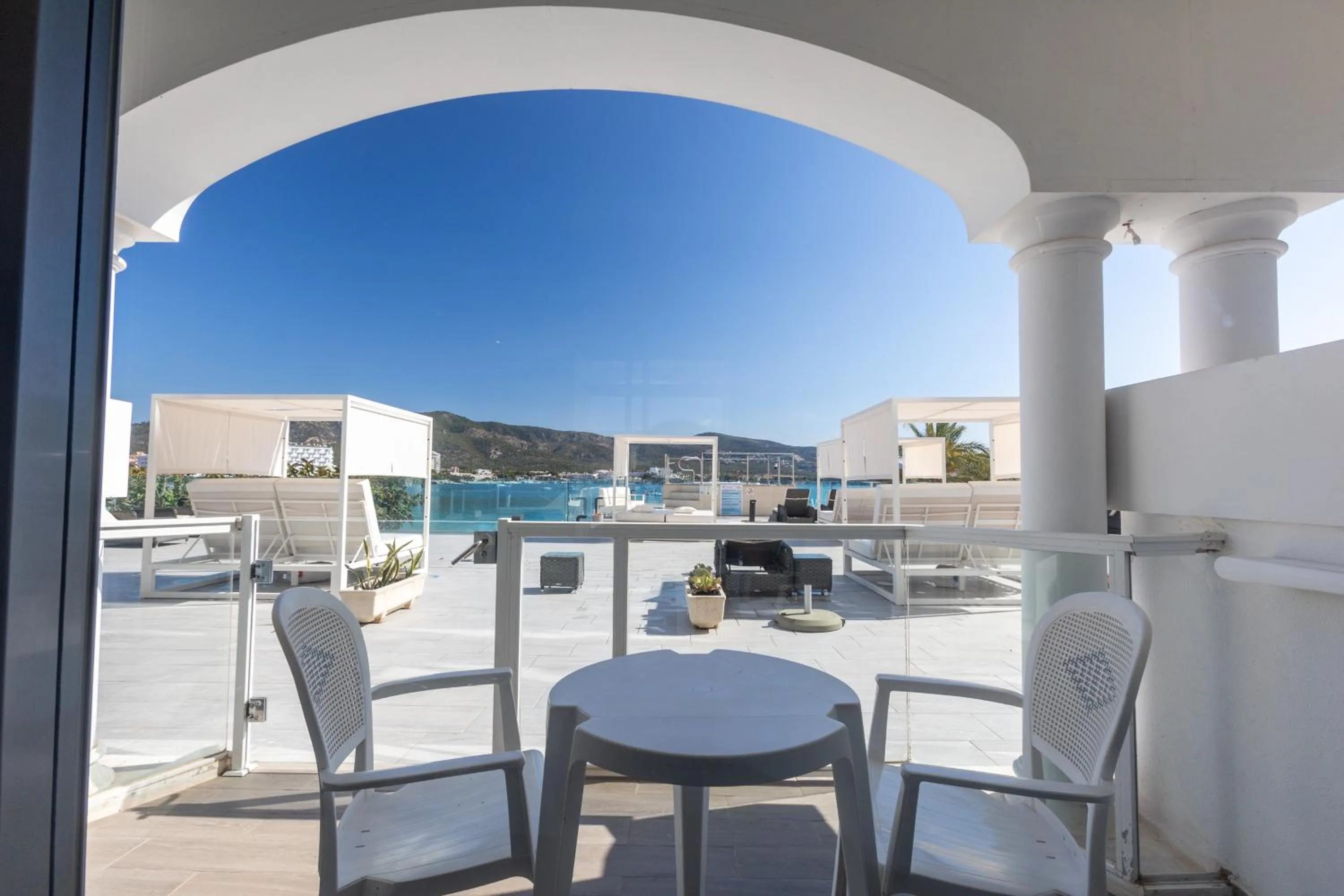 Balcony/Terrace in Seramar Hotel Comodoro Playa