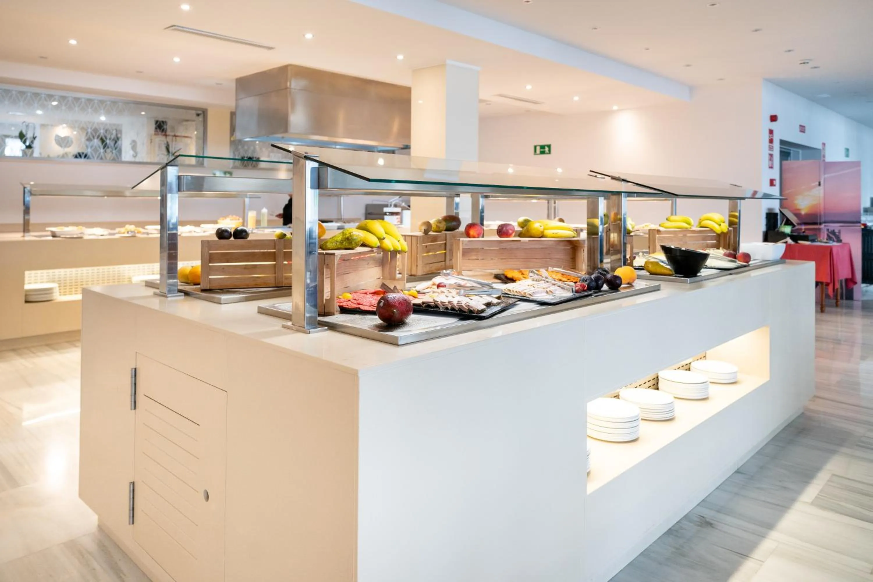 Buffet breakfast in Seramar Hotel Comodoro Playa