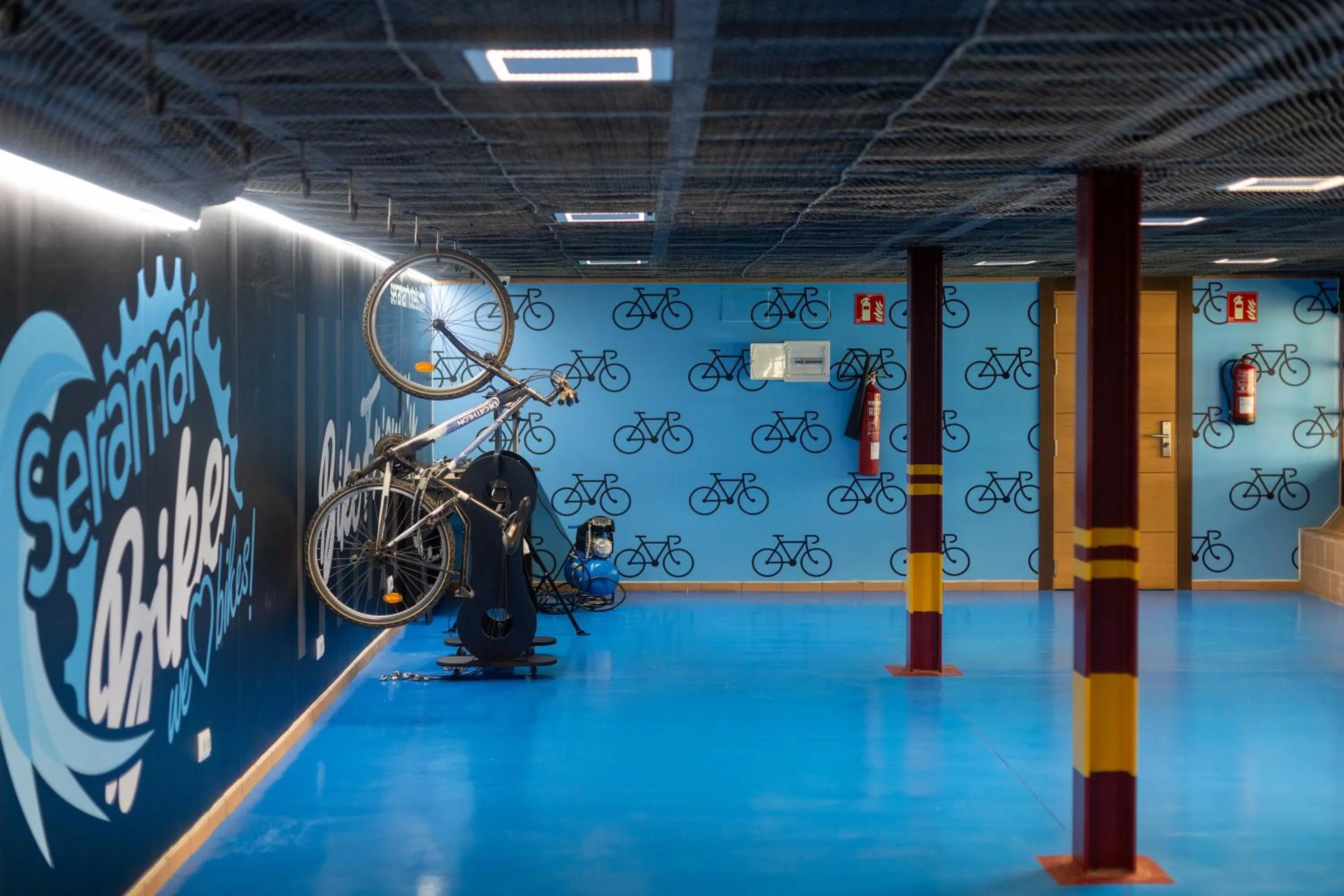 Cycling in Seramar Hotel Luna Park Adults Only