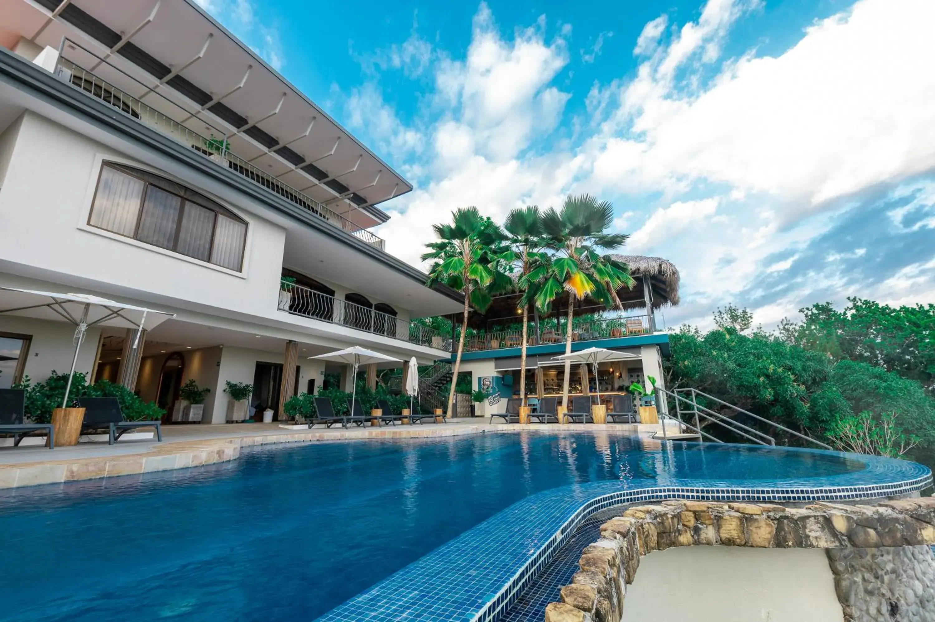 Swimming pool in Marala Hotel Swimming pool in Marala Hotel
