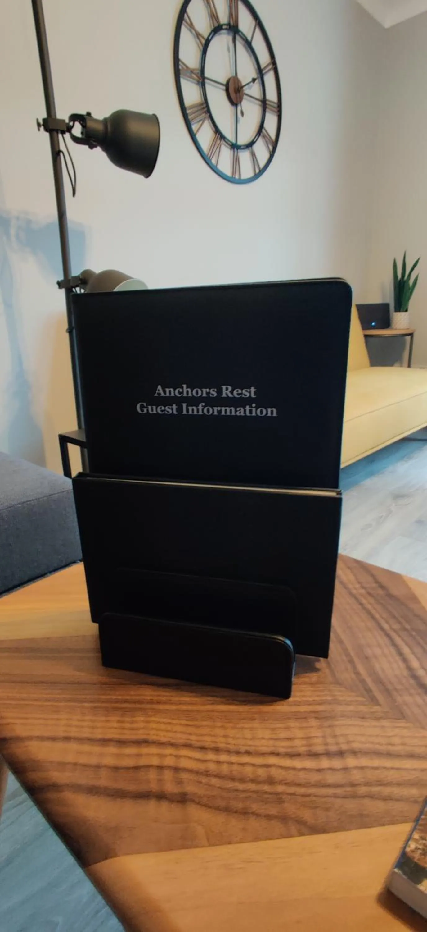 Anchors Rest