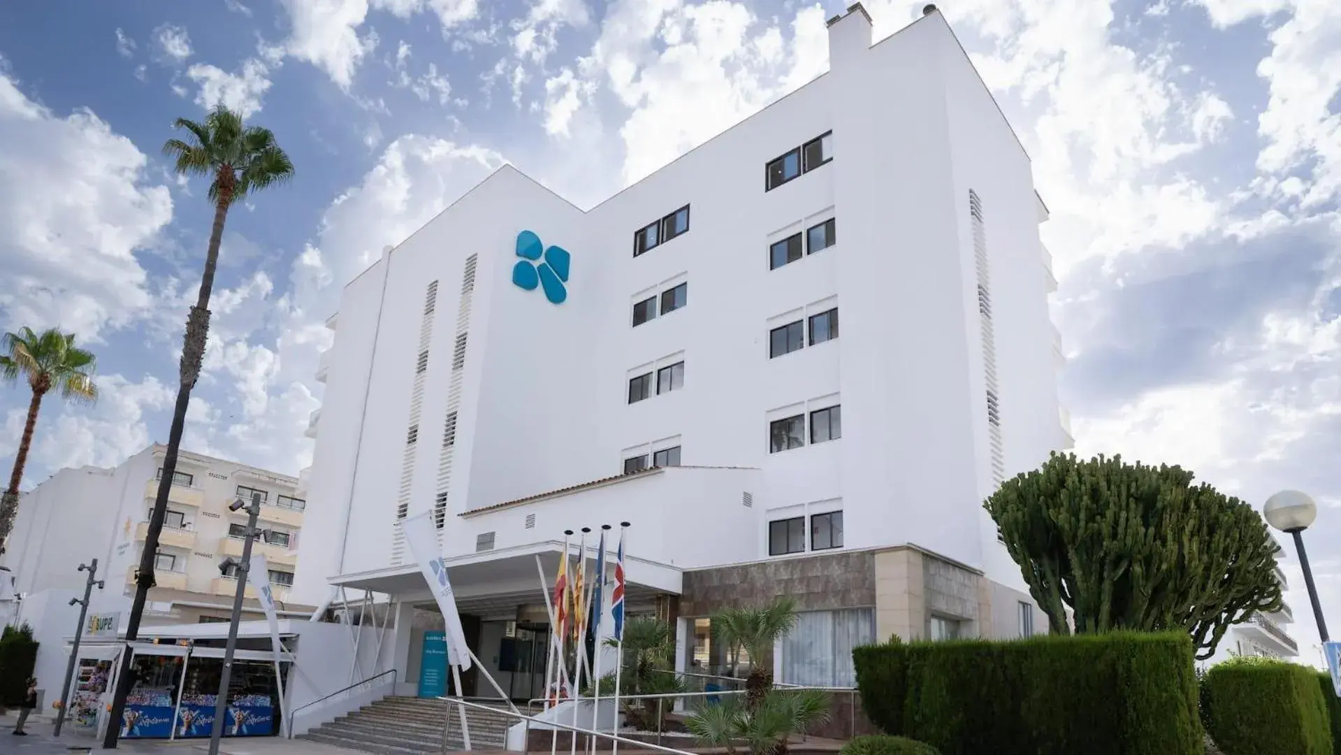 Property building in BLUESEA Anba Romaní Property building in BLUESEA Anba Romaní